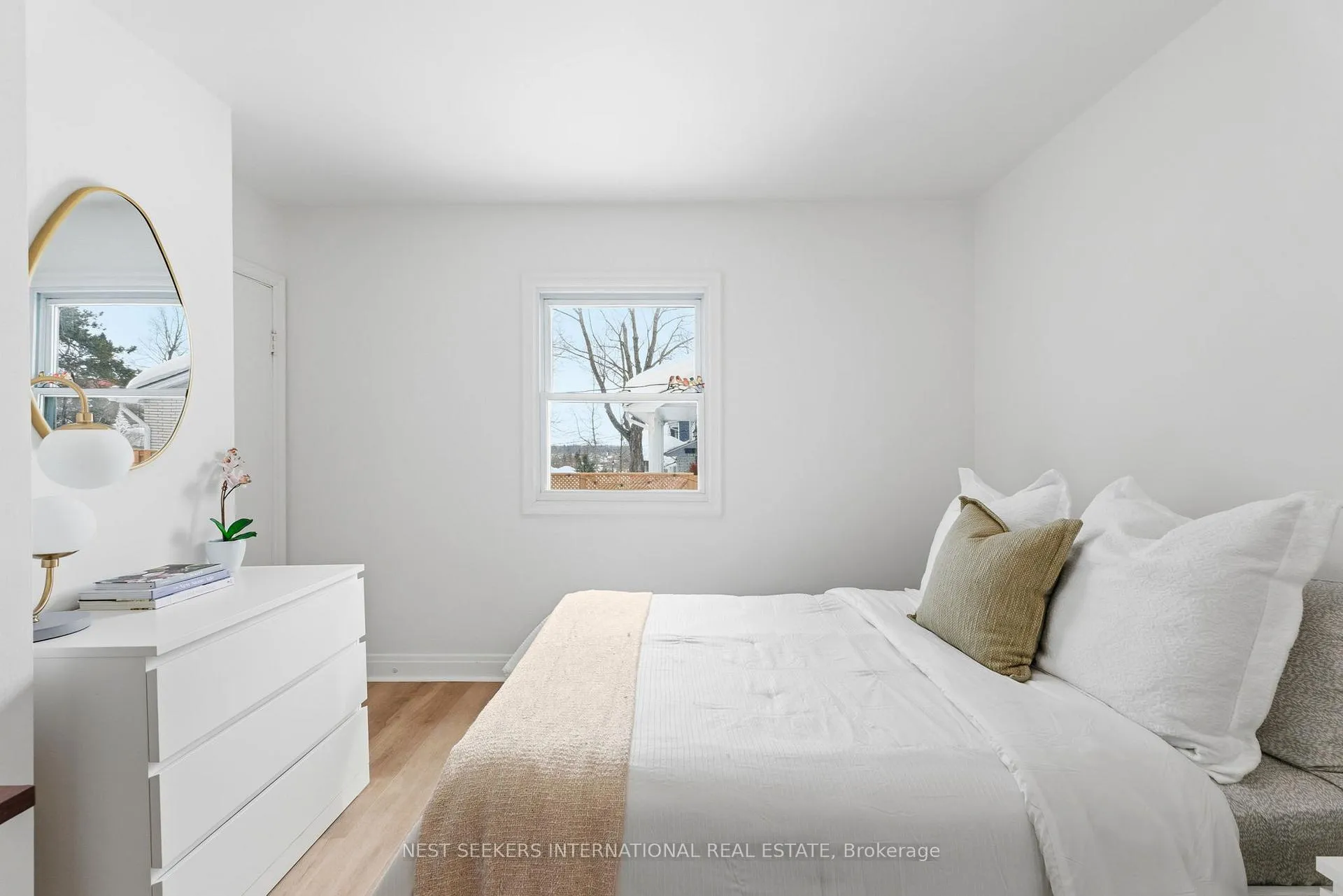 Photo 30 of 155 Matchedash Street, Orillia — HOMEH