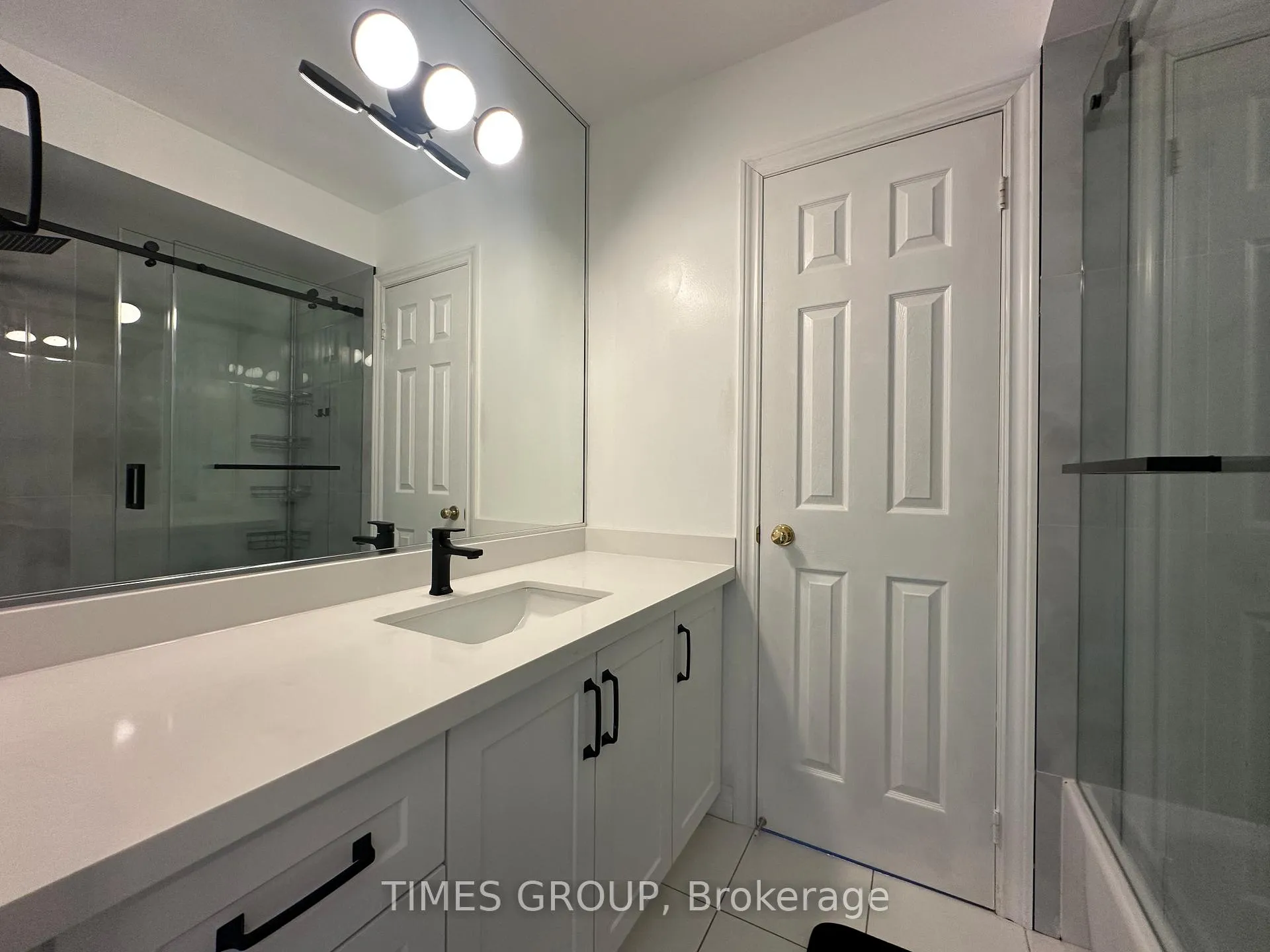 Photo 15 of Unit 104, 18 Clark Avenue W, Vaughan, Crestwood-Springfarm-Yorkhill — HOMEH