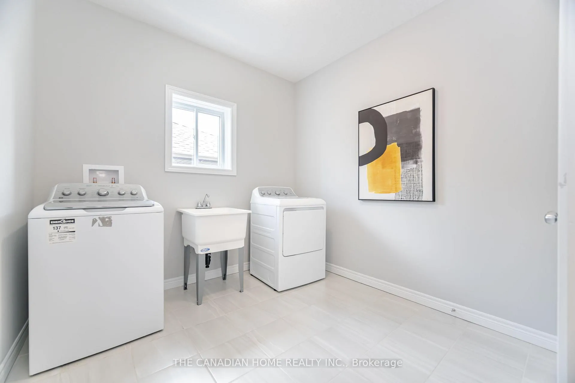 Photo 34 of 148 Starwood Drive, Guelph, Grange Road — HOMEH