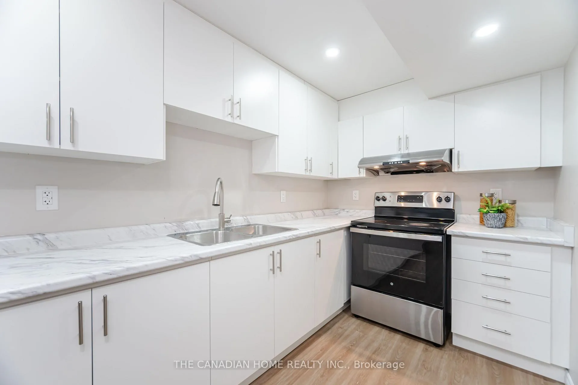Photo 39 of 148 Starwood Drive, Guelph, Grange Road — HOMEH