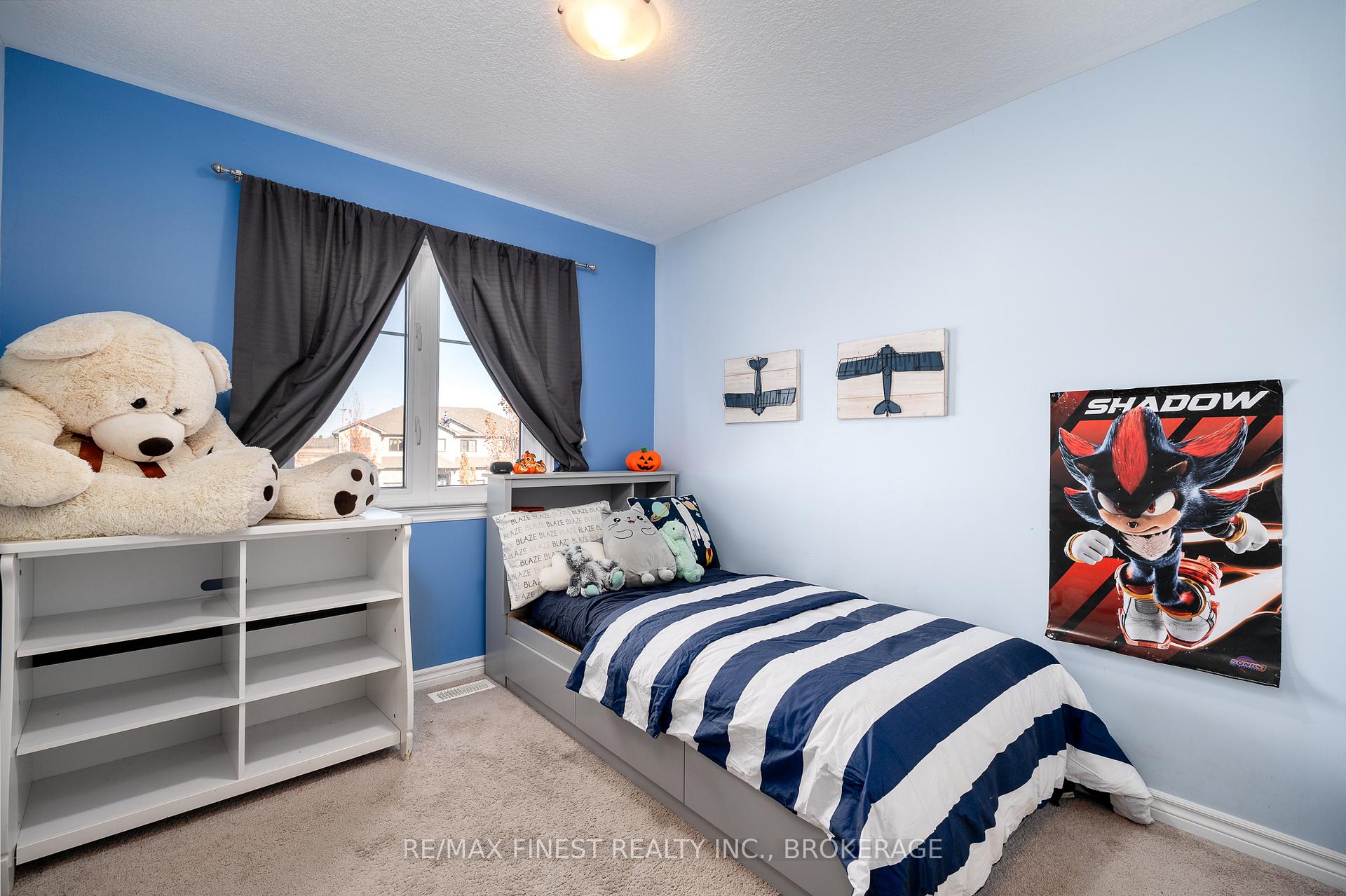 Photo 15 of 140 Simurda Court, Loyalist, Amherstview — HOMEH