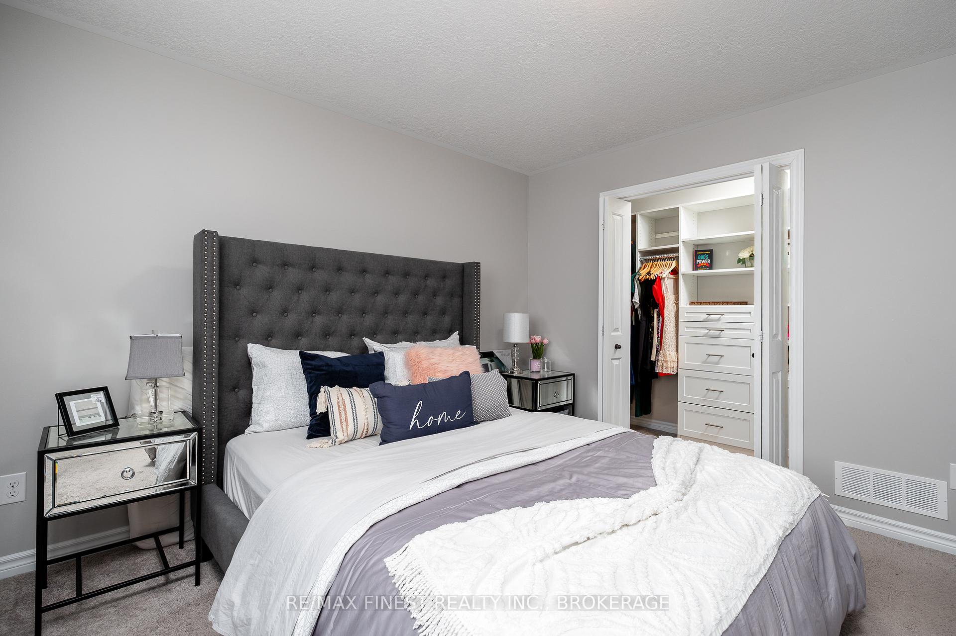 Photo 21 of 140 Simurda Court, Loyalist, Amherstview — HOMEH