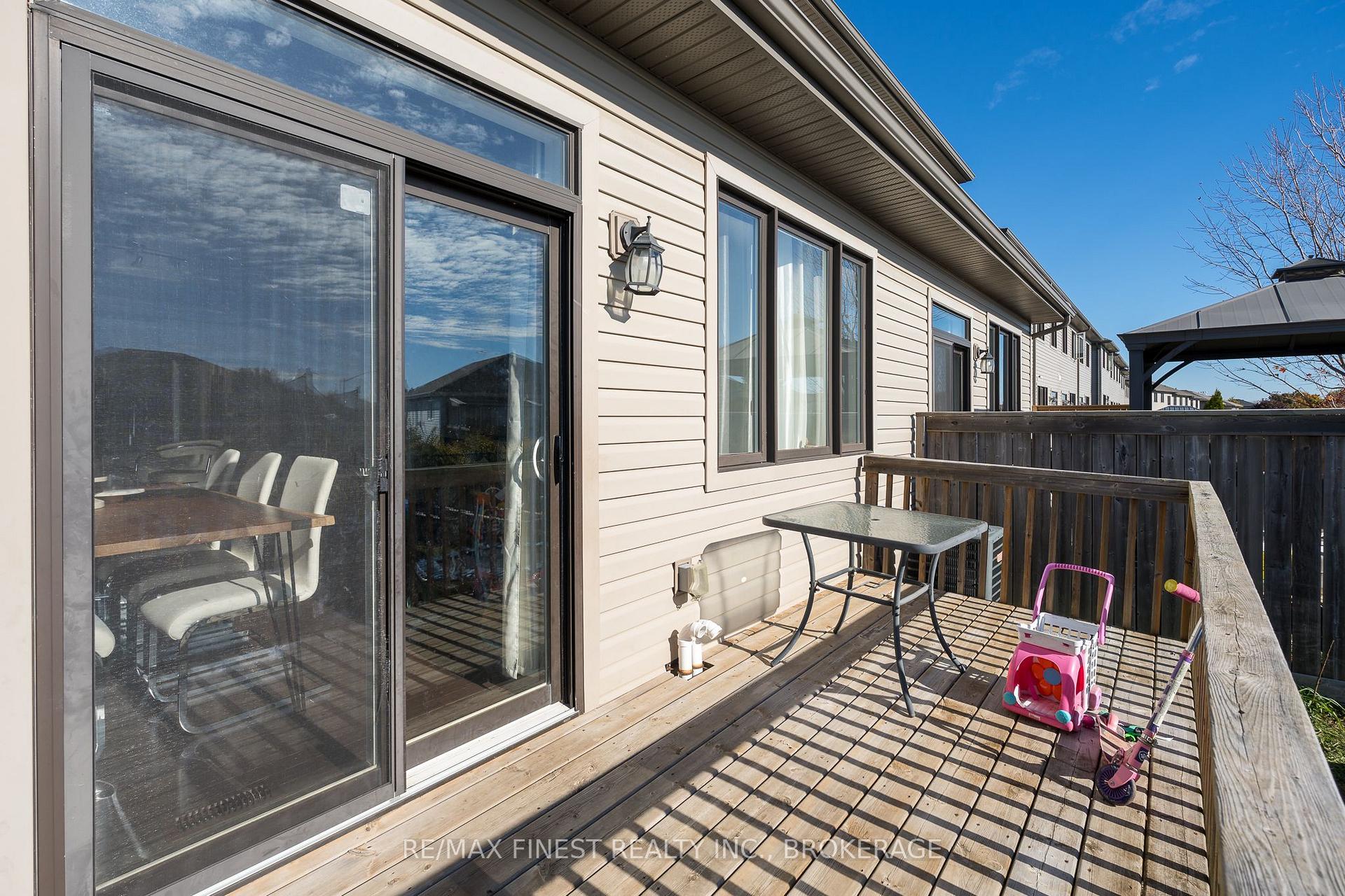 Photo 26 of 140 Simurda Court, Loyalist, Amherstview — HOMEH