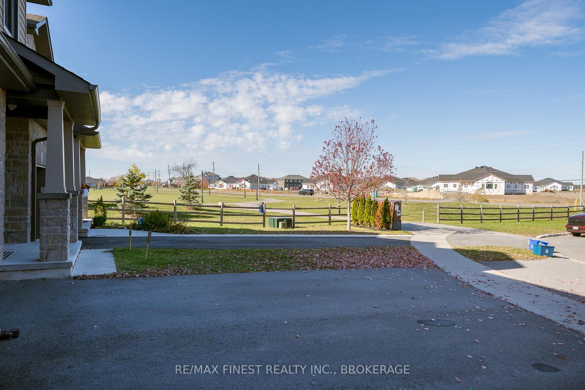Photo 30 of 140 Simurda Court, Loyalist, Amherstview — HOMEH