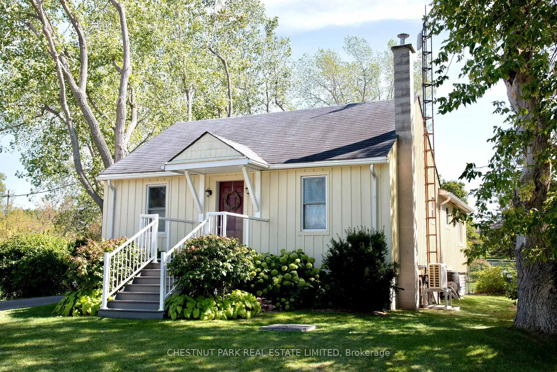 Photo 1 of 2992 County Road 10, Prince Edward County, South Marysburg Ward — HOMEH