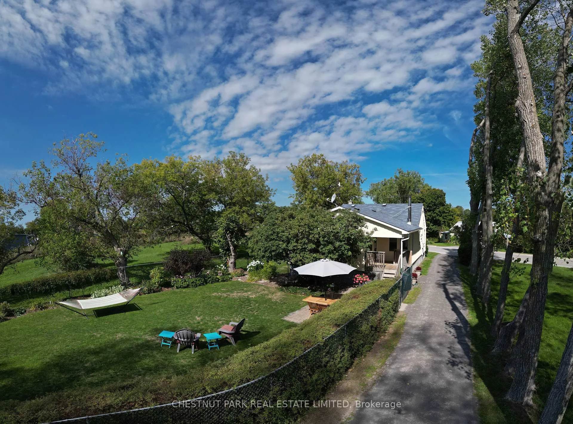 Photo 4 of 2992 County Road 10, Prince Edward County, South Marysburg Ward — HOMEH