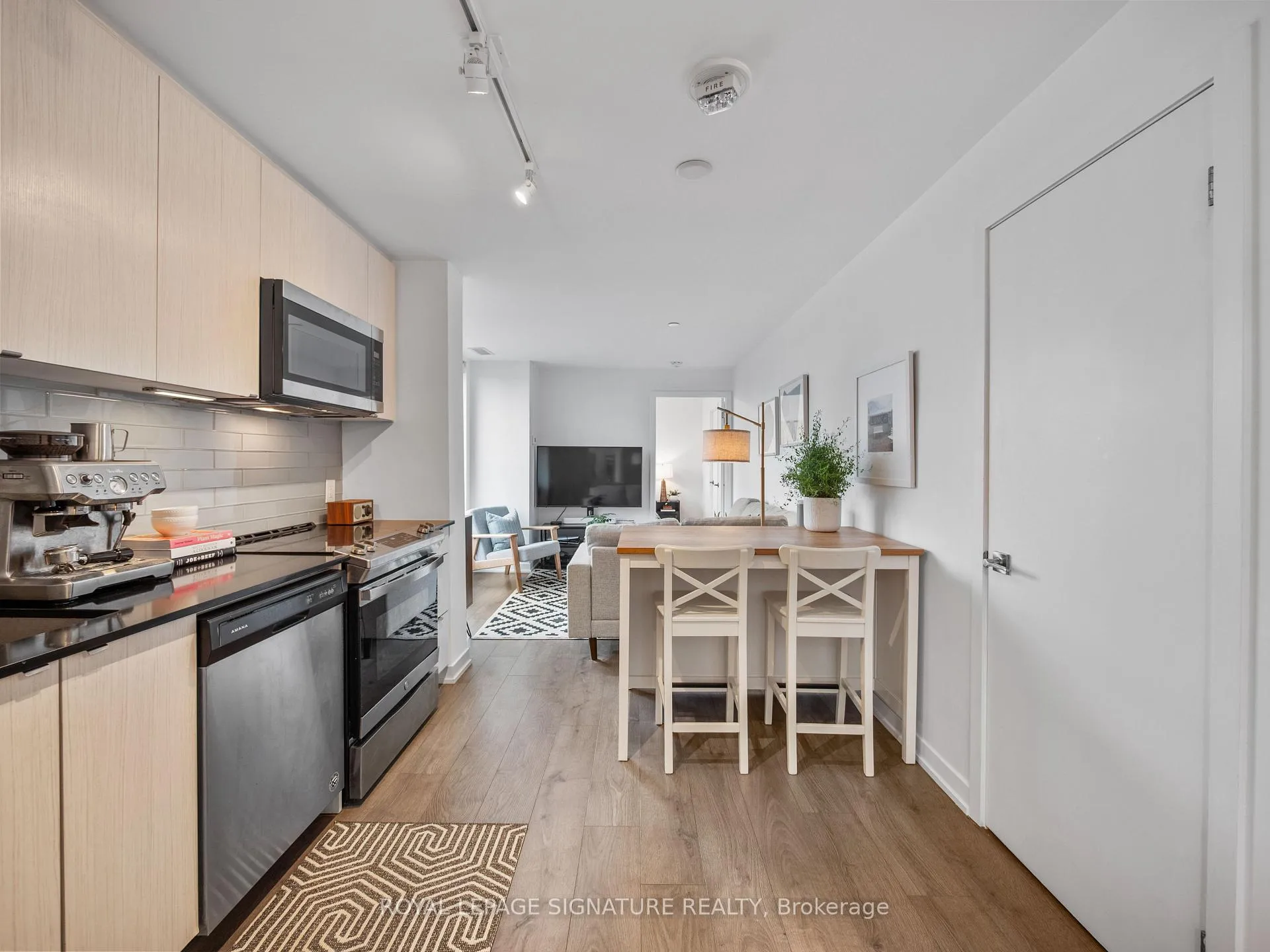 Photo 6 of Unit 715, 1401 O'Connor Drive, Toronto, O'Connor-Parkview — HOMEH