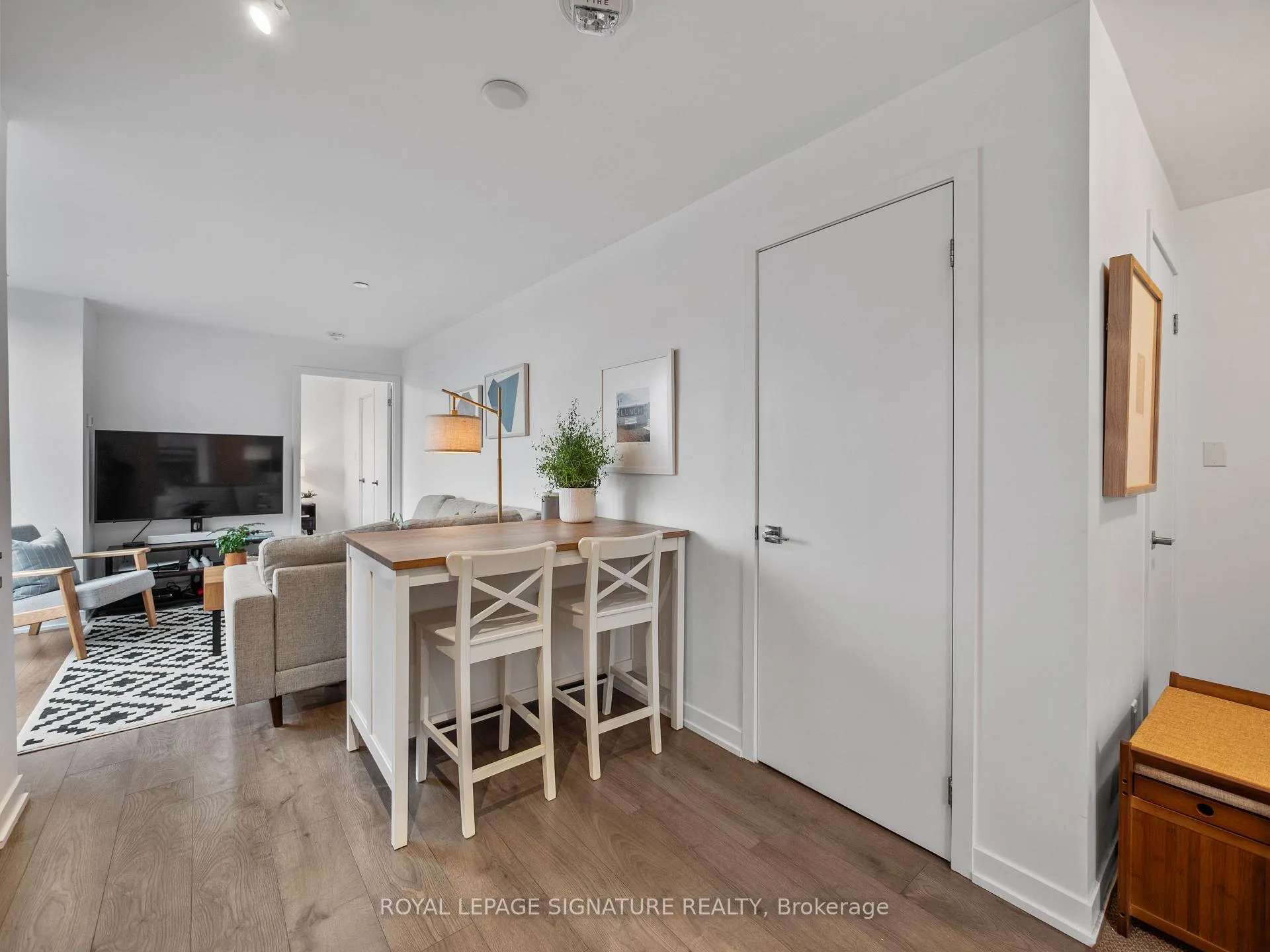 Photo 8 of Unit 715, 1401 O'Connor Drive, Toronto, O'Connor-Parkview — HOMEH