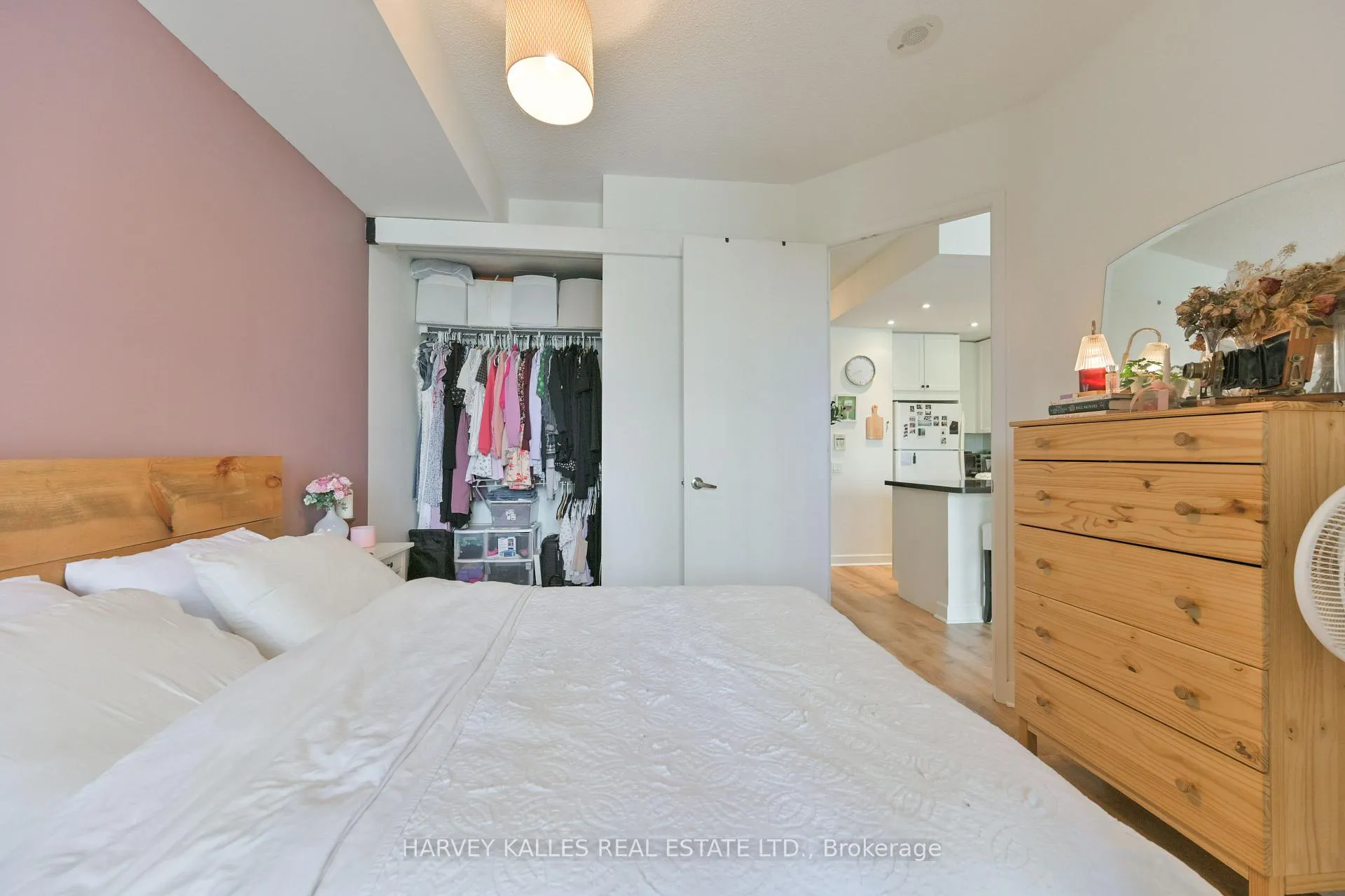 Photo 9 of Unit 1704, 85 Bloor Street E, Toronto, Church-Yonge Corridor — HOMEH