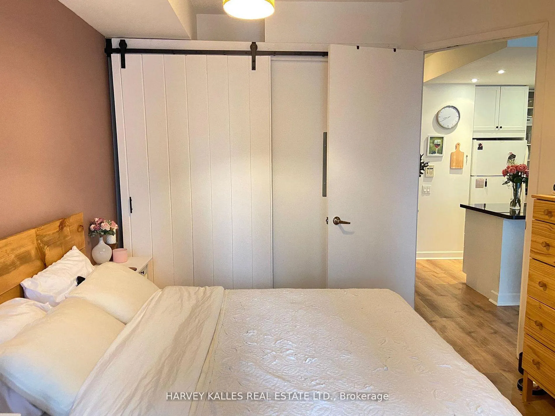 Photo 10 of Unit 1704, 85 Bloor Street E, Toronto, Church-Yonge Corridor — HOMEH
