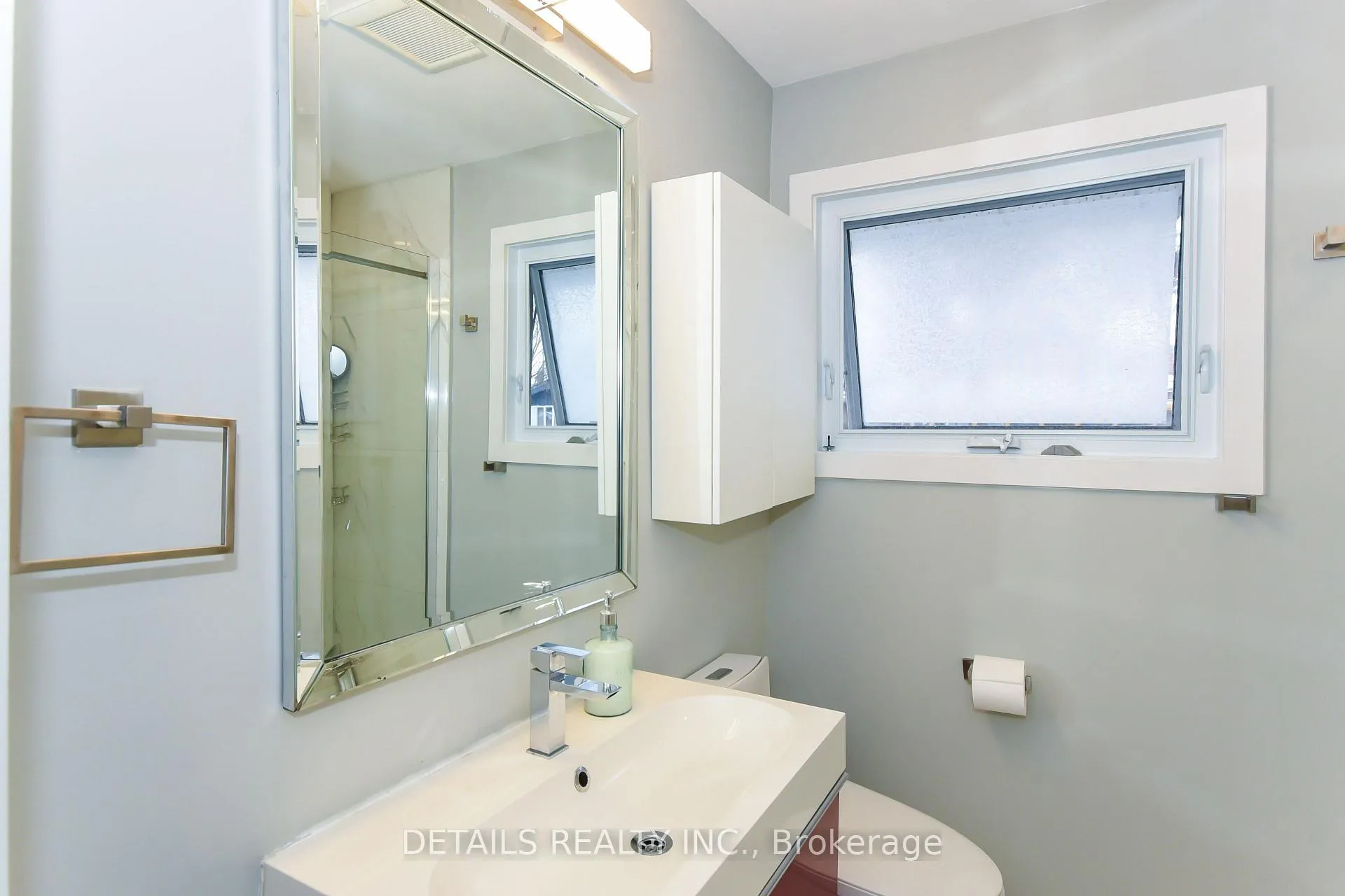 Photo 22 of Unit A, 2151 Lambeth Walk, Ottawa, Parkway Park — HOMEH