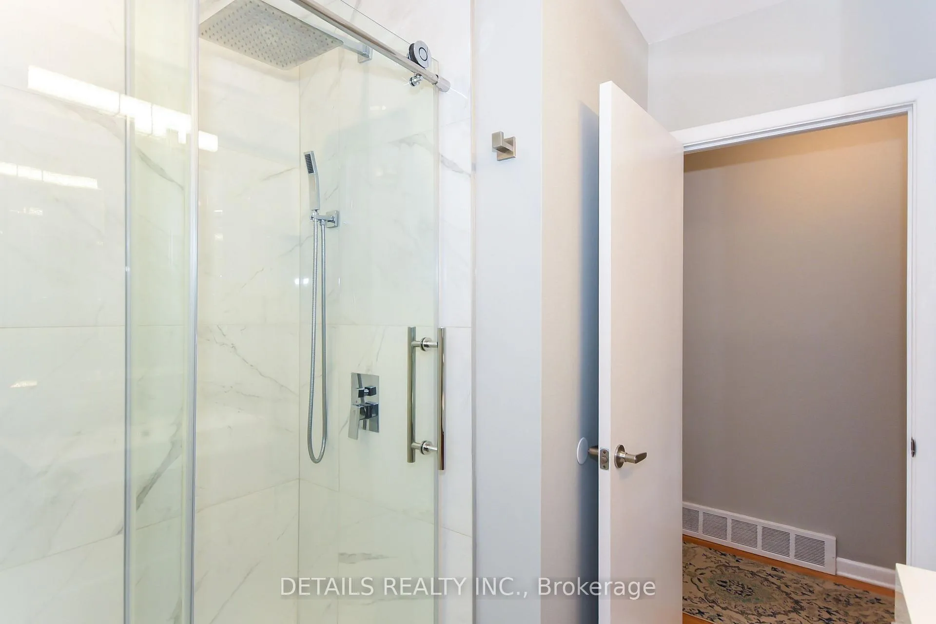 Photo 24 of Unit A, 2151 Lambeth Walk, Ottawa, Parkway Park — HOMEH