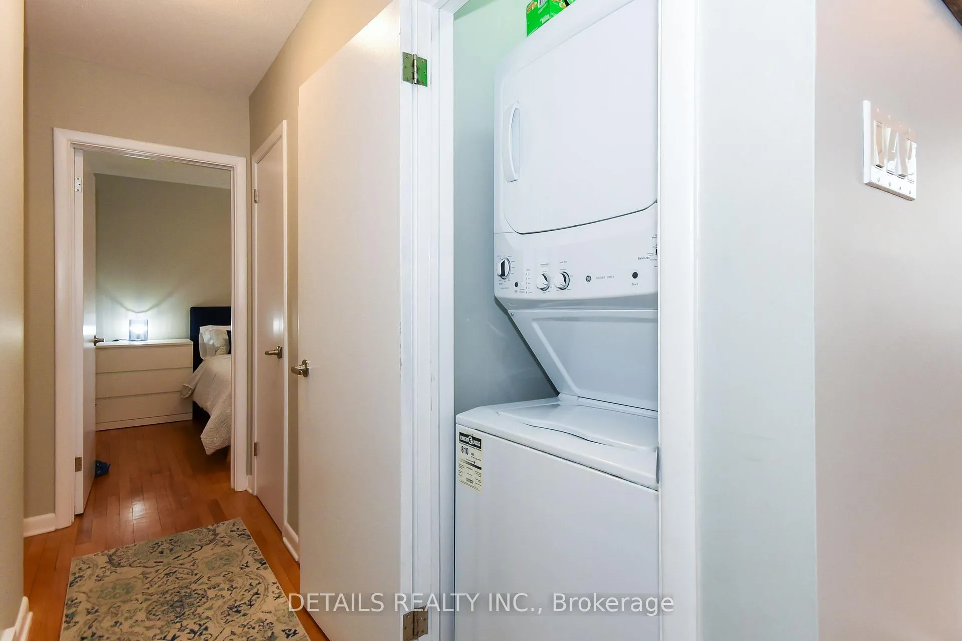 Photo 31 of Unit A, 2151 Lambeth Walk, Ottawa, Parkway Park — HOMEH