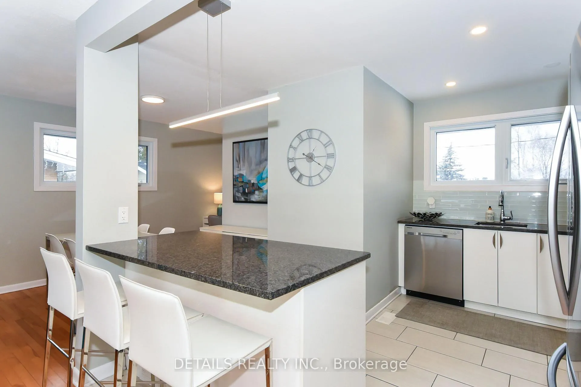 Photo 32 of Unit A, 2151 Lambeth Walk, Ottawa, Parkway Park — HOMEH