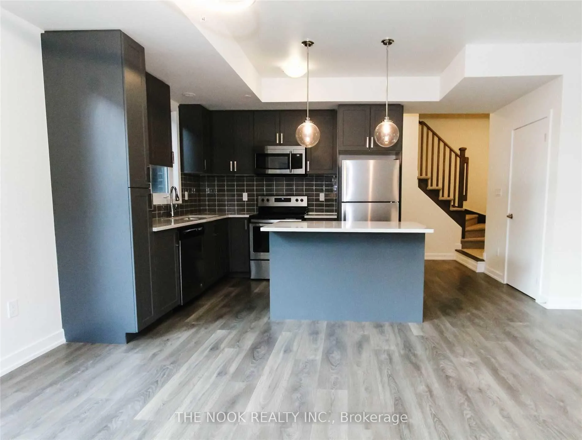 Photo 5 of Unit 324, 1555 Kingston Road, Pickering, Town Centre — HOMEH