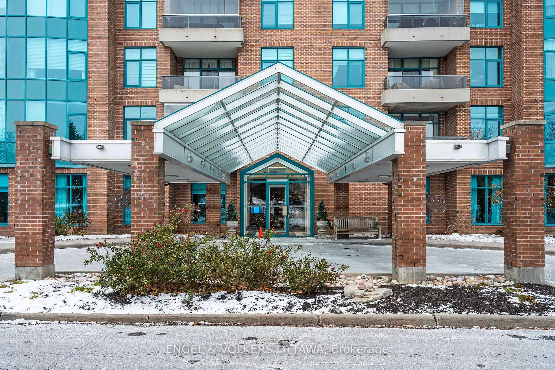 Photo 2 of Unit 903, 3590 Rivergate Way, Ottawa, Quinterra — HOMEH