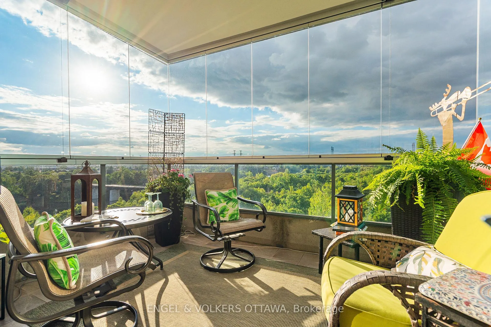 Photo 19 of Unit 903, 3590 Rivergate Way, Ottawa, Quinterra — HOMEH