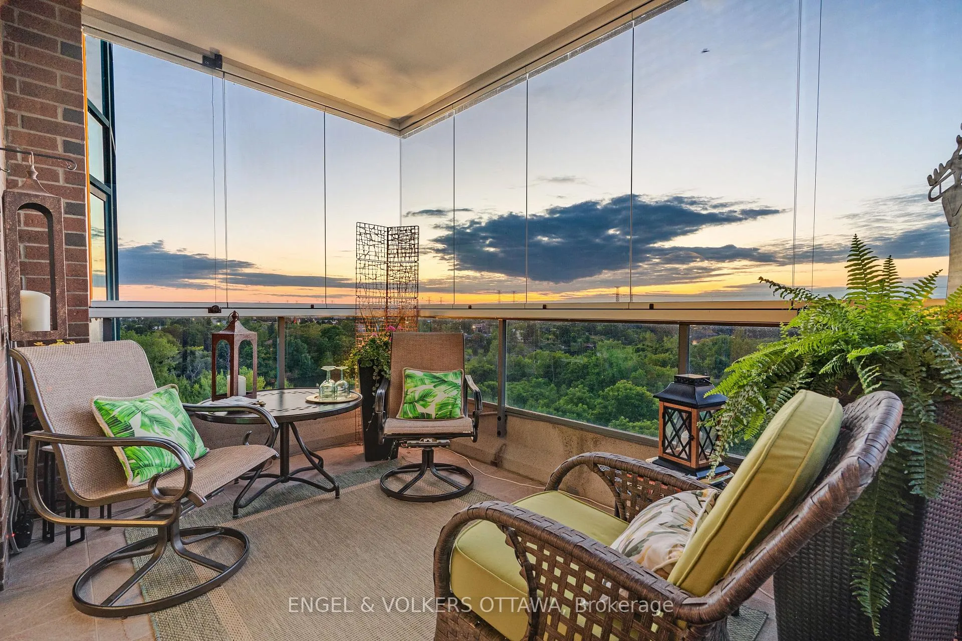 Photo 21 of Unit 903, 3590 Rivergate Way, Ottawa, Quinterra — HOMEH