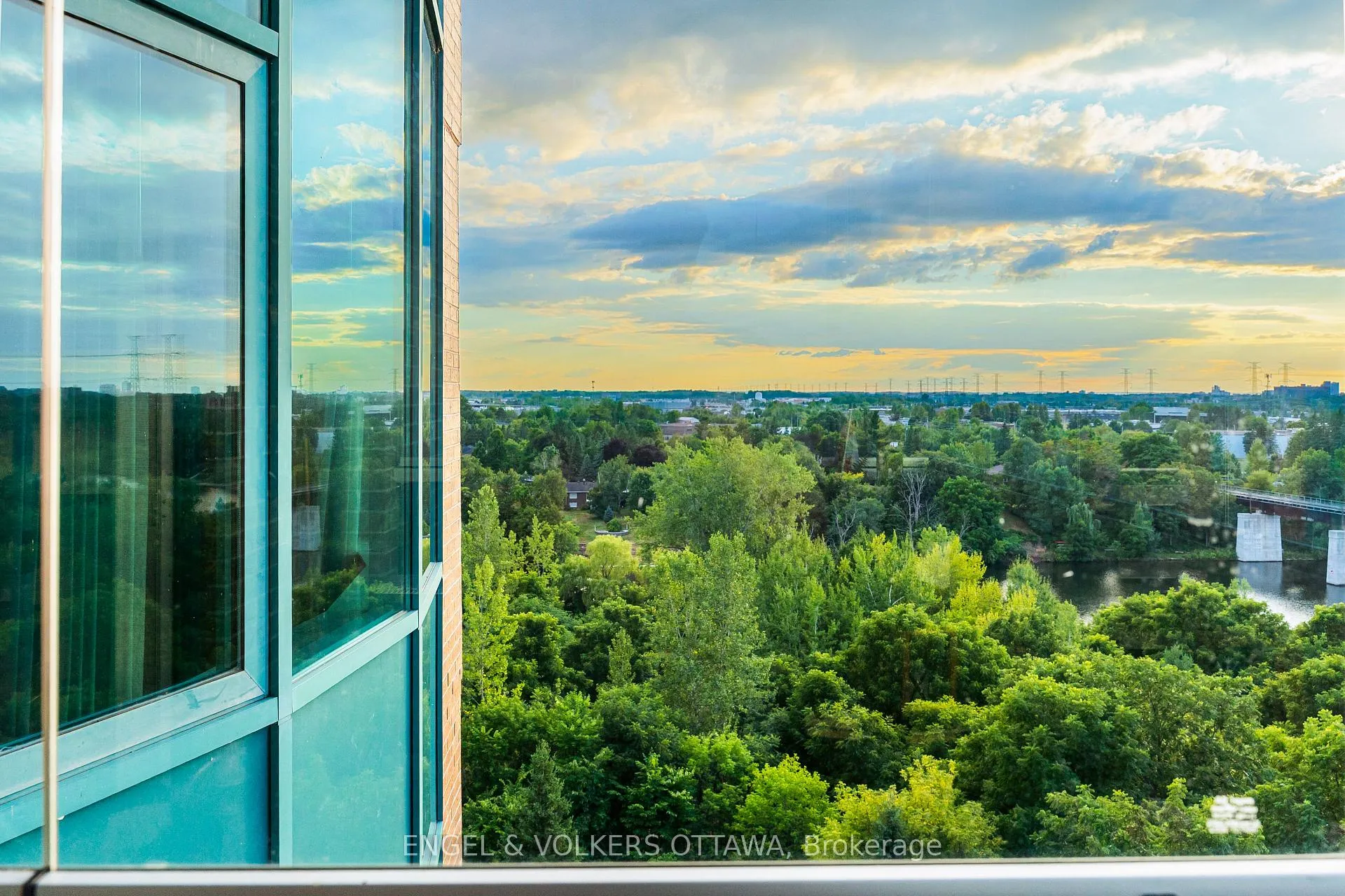 Photo 22 of Unit 903, 3590 Rivergate Way, Ottawa, Quinterra — HOMEH