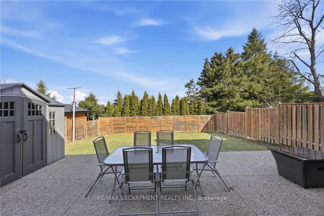 Photo 38 of 14 Atkins Drive, Hamilton, Gurnett — HOMEH