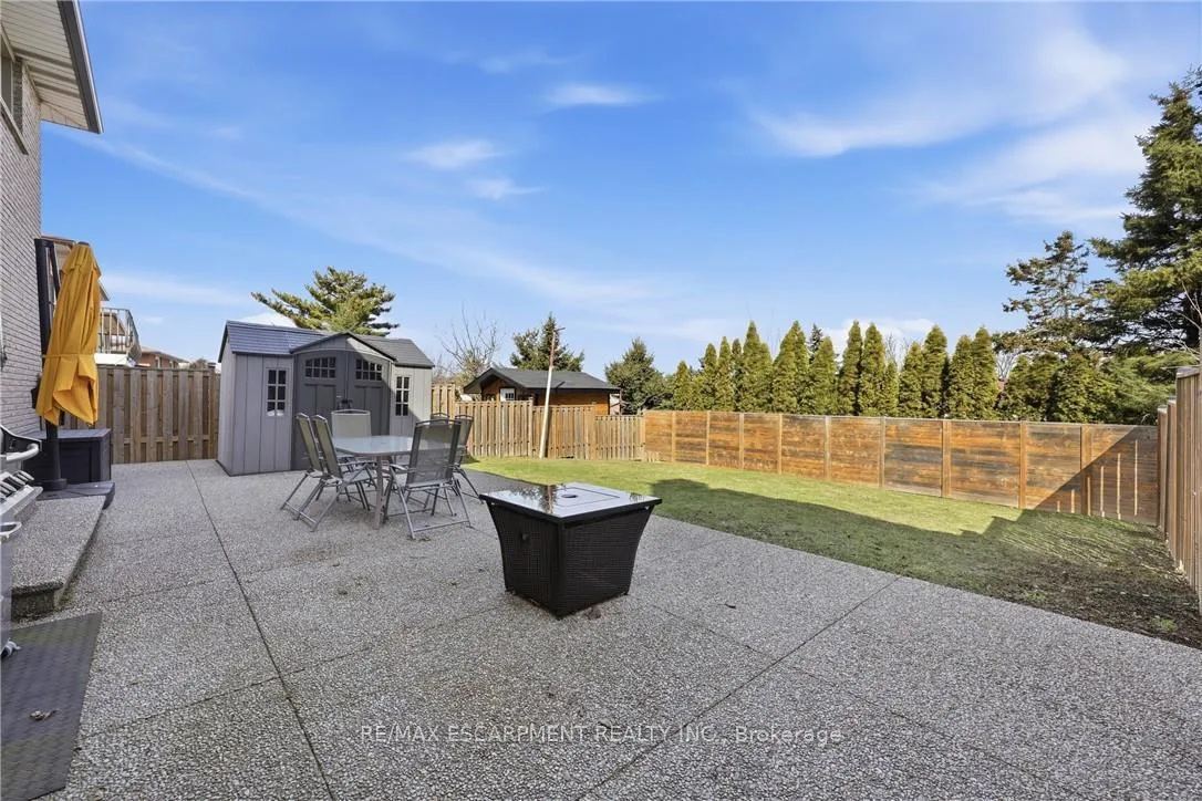 Photo 39 of 14 Atkins Drive, Hamilton, Gurnett — HOMEH
