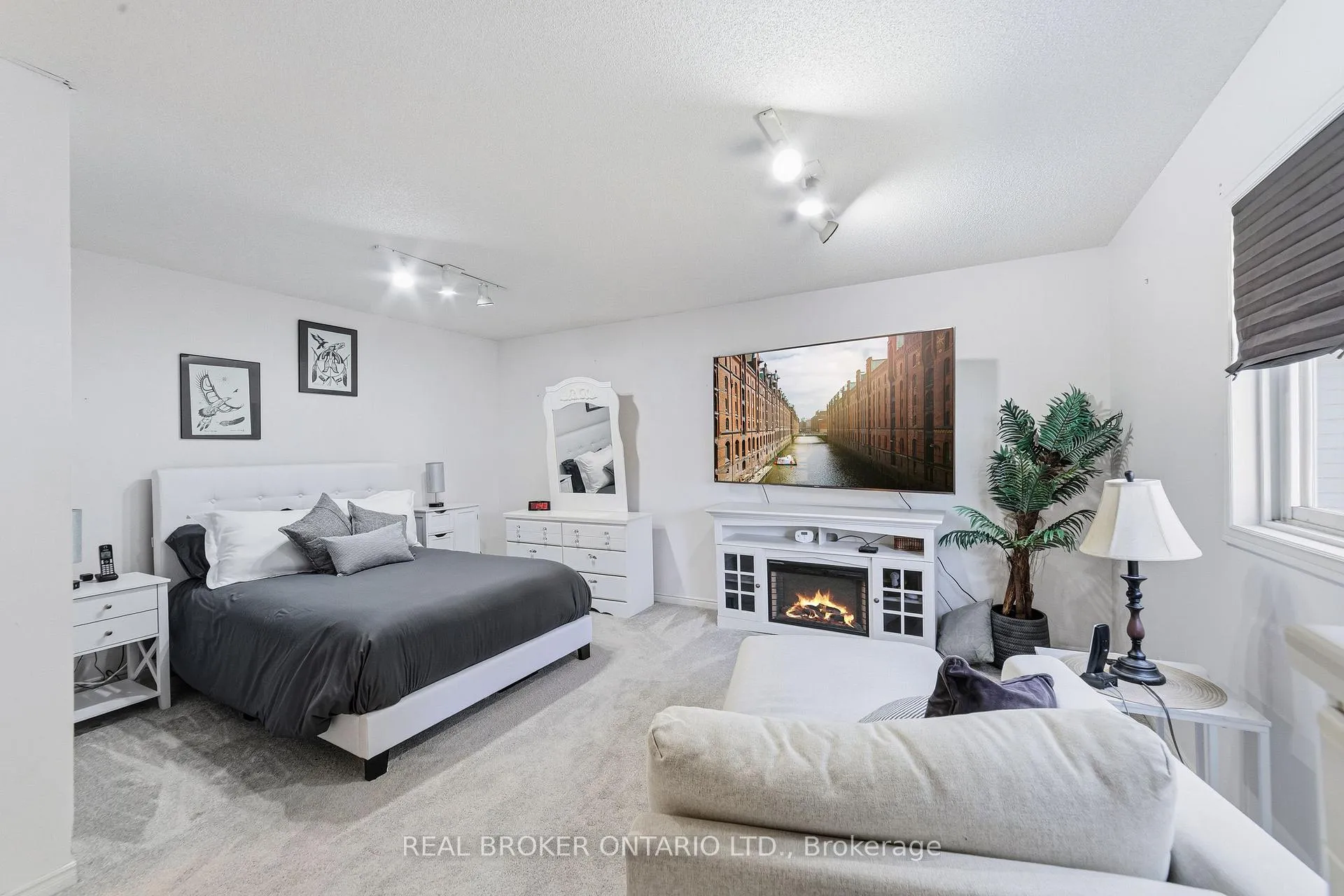 Photo 26 of 1378 Upper Wellington Street, Hamilton, Jerome — HOMEH