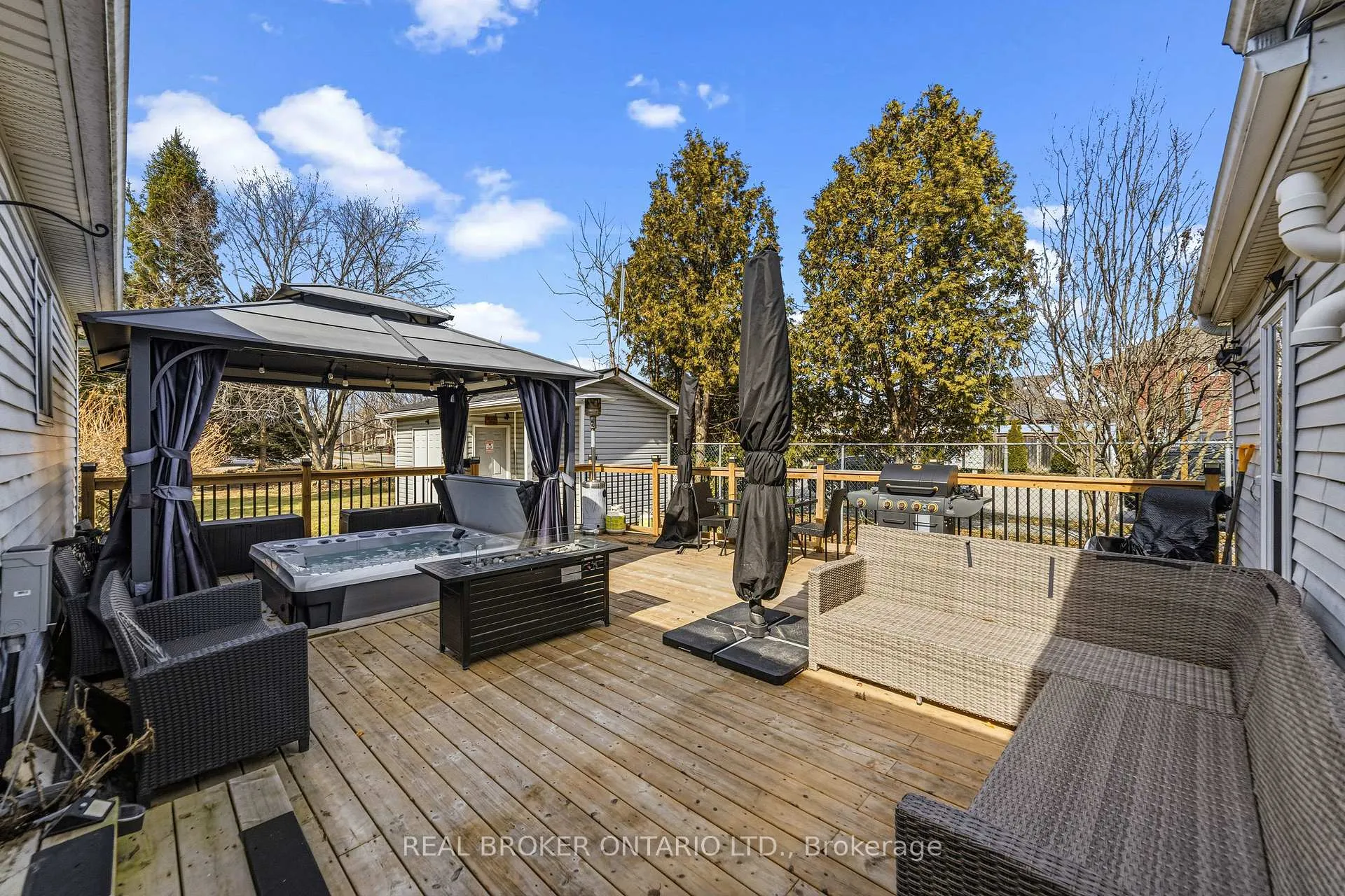 Photo 28 of 1378 Upper Wellington Street, Hamilton, Jerome — HOMEH