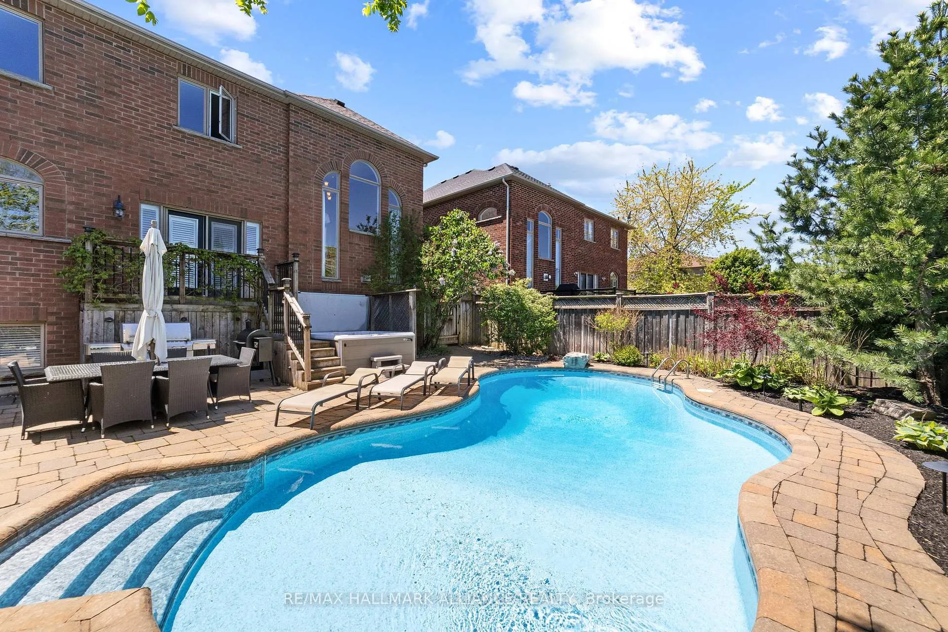 Photo 39 of 2431 Meadowridge Drive, Oakville, Joshua Creek — HOMEH