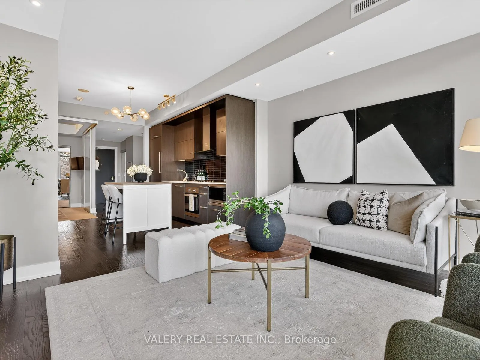 Photo 1 of Unit 311, 3018 Yonge Street, Toronto, Lawrence Park South — HOMEH