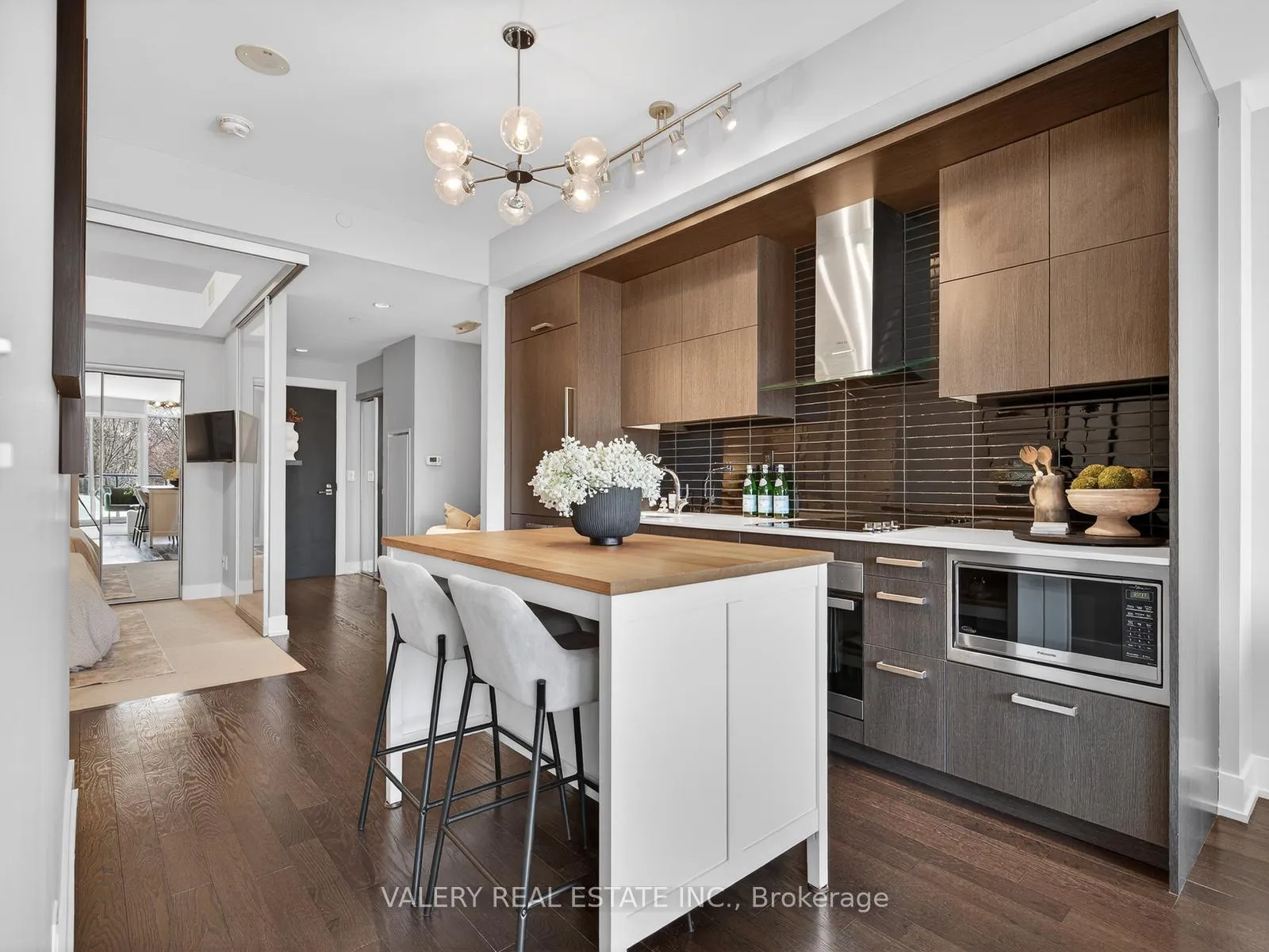 Photo 5 of Unit 311, 3018 Yonge Street, Toronto, Lawrence Park South — HOMEH