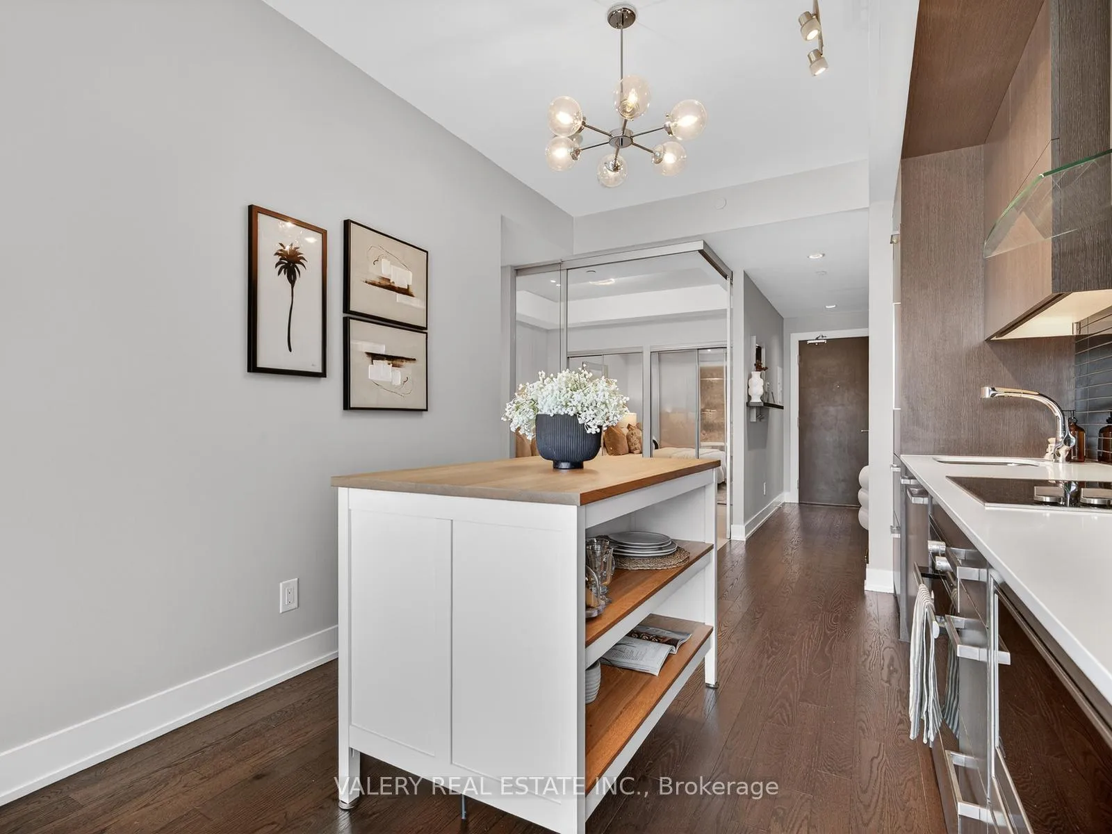 Photo 6 of Unit 311, 3018 Yonge Street, Toronto, Lawrence Park South — HOMEH