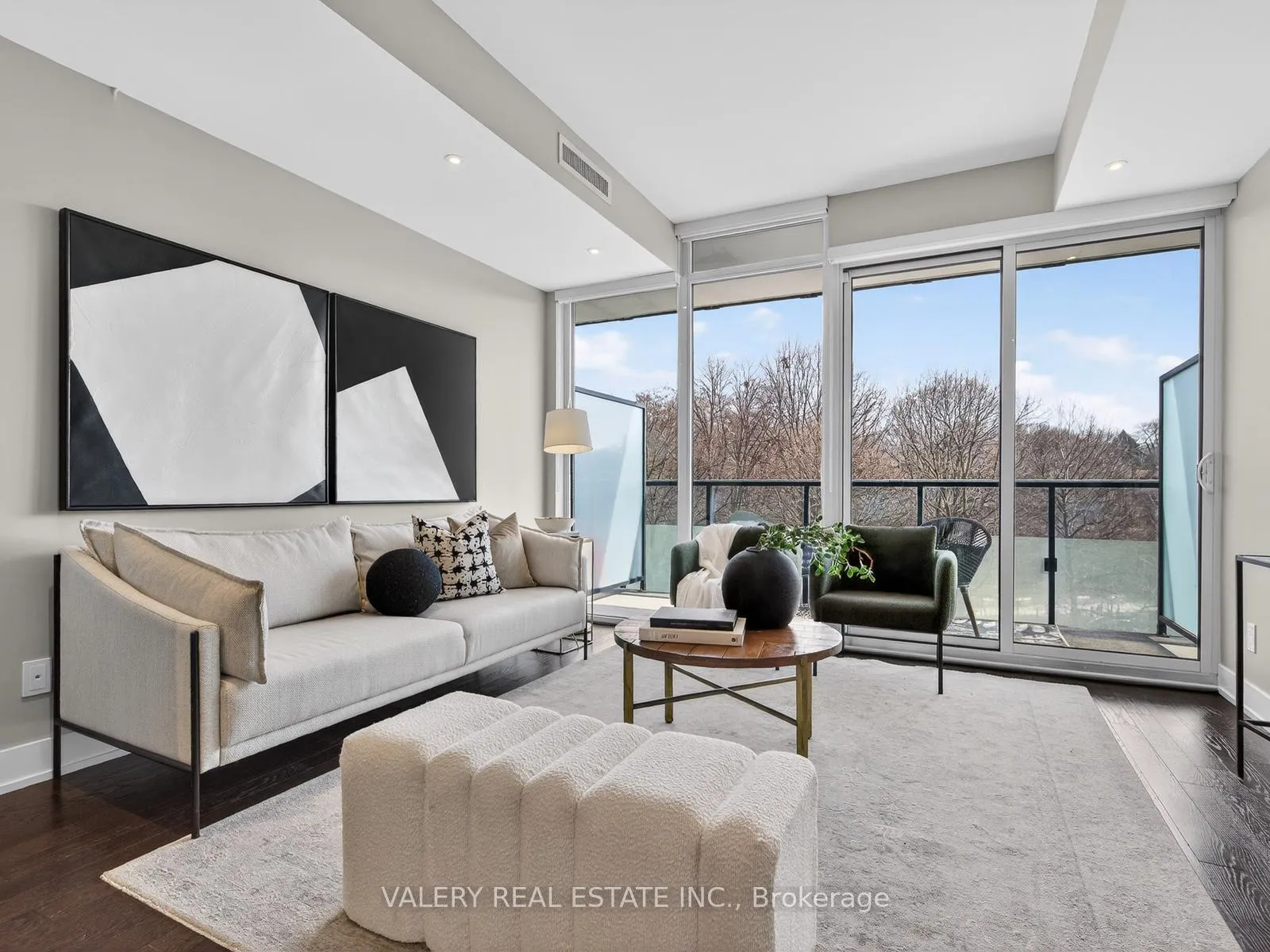 Photo 8 of Unit 311, 3018 Yonge Street, Toronto, Lawrence Park South — HOMEH