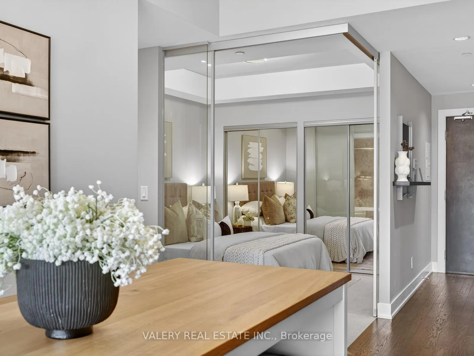 Photo 10 of Unit 311, 3018 Yonge Street, Toronto, Lawrence Park South — HOMEH