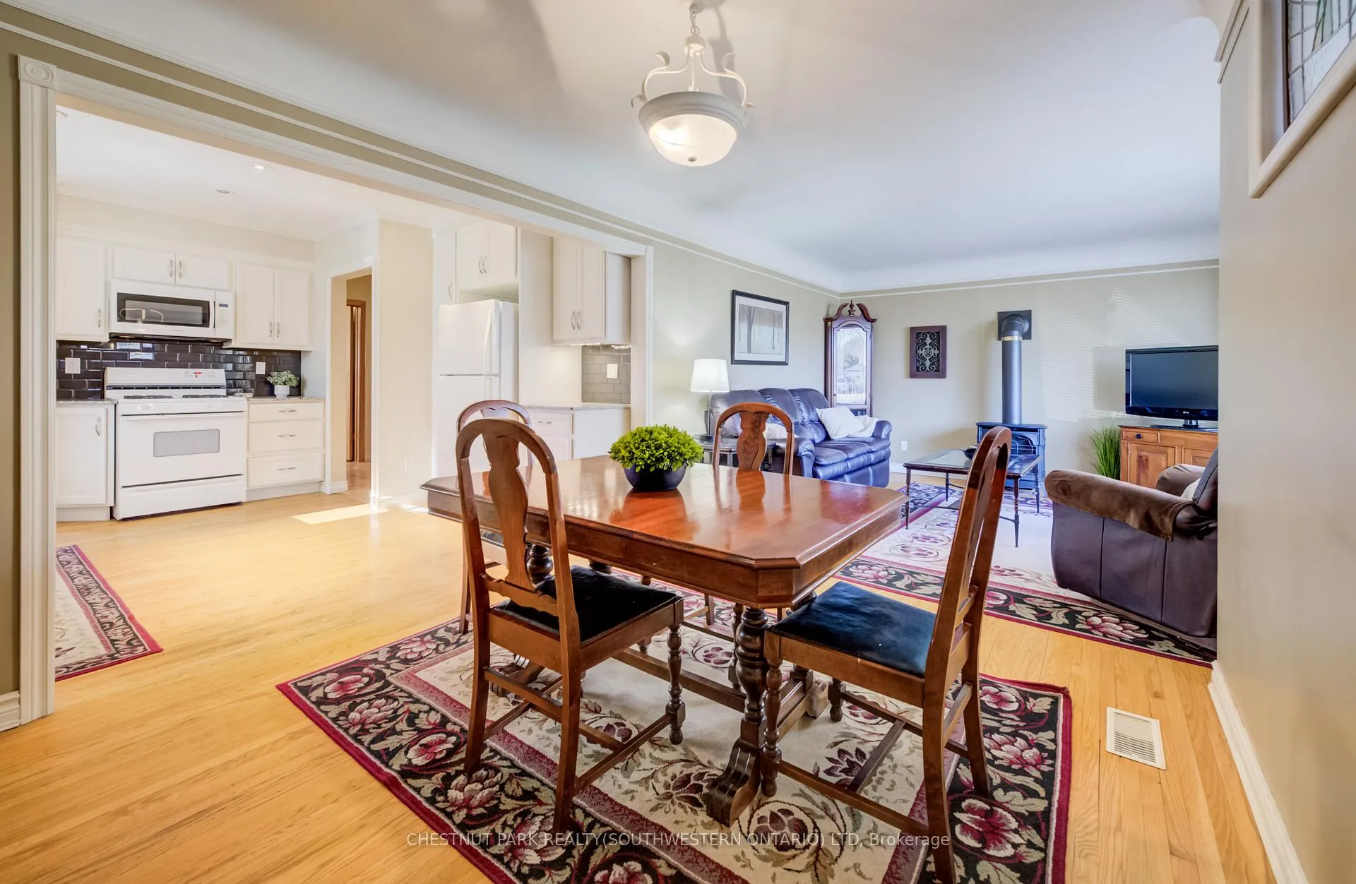 Photo 6 of 588 Krug Street, Kitchener — HOMEH