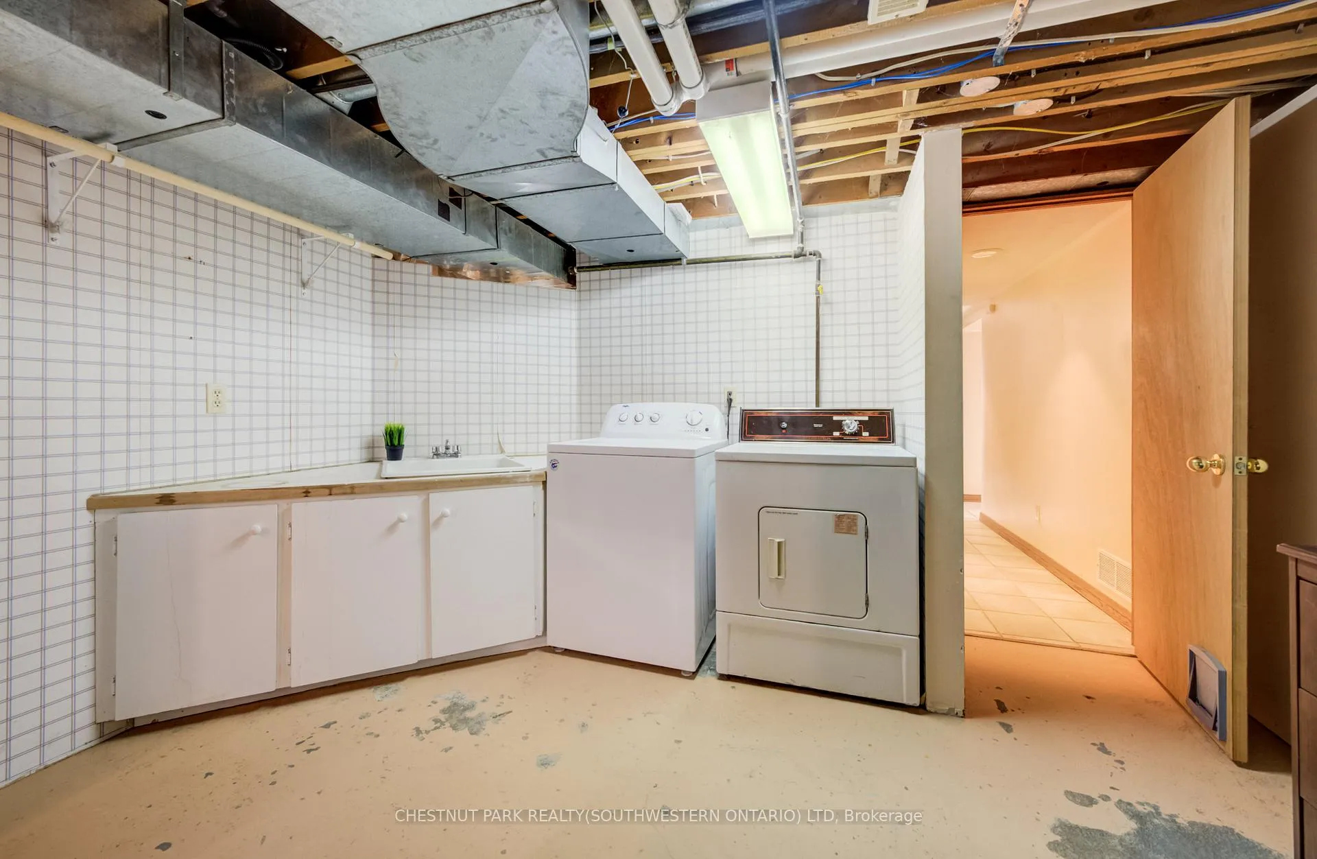 Photo 37 of 588 Krug Street, Kitchener — HOMEH