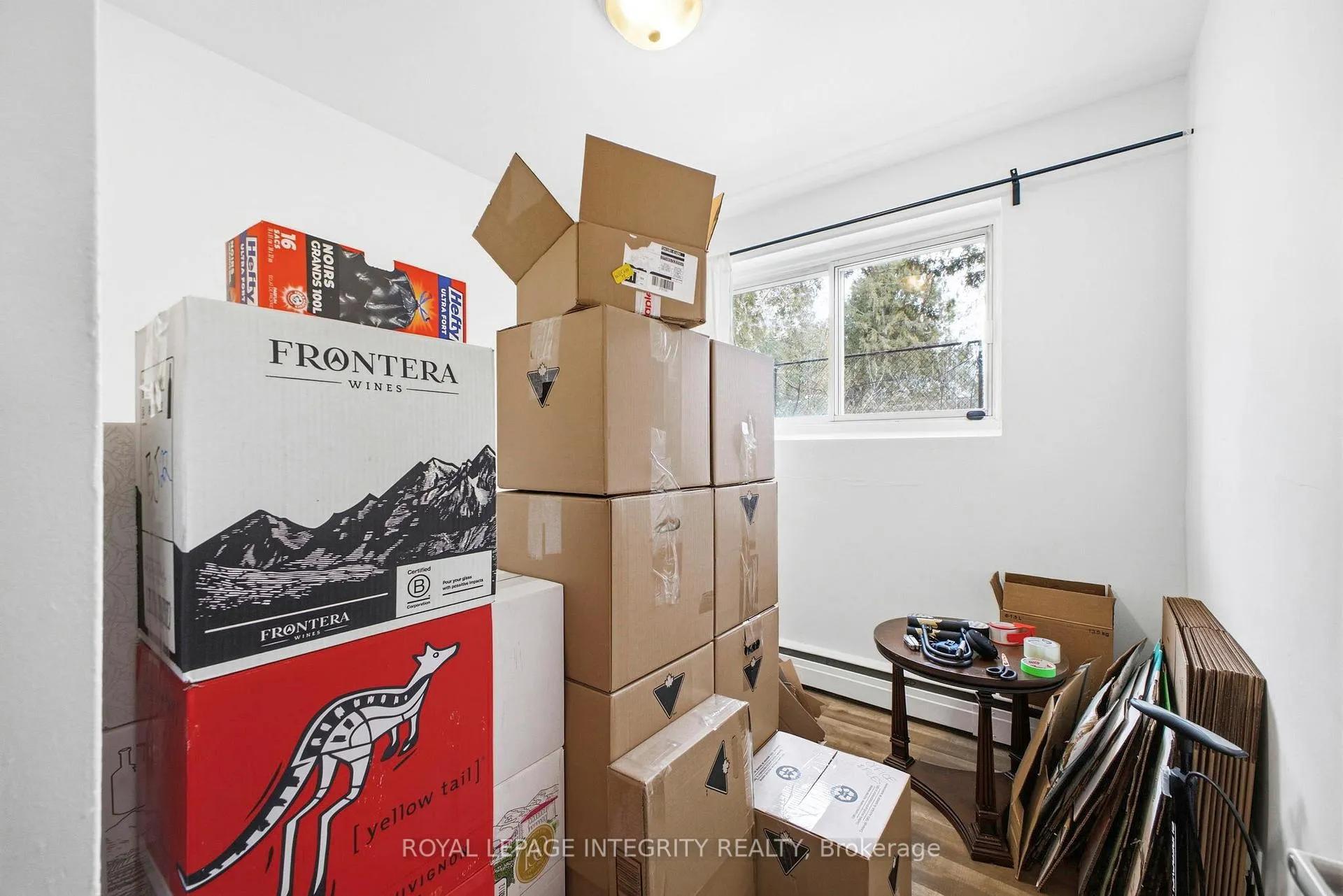 Photo 19 of Unit A, 1219 Dorchester Avenue, Ottawa, Carlington — HOMEH