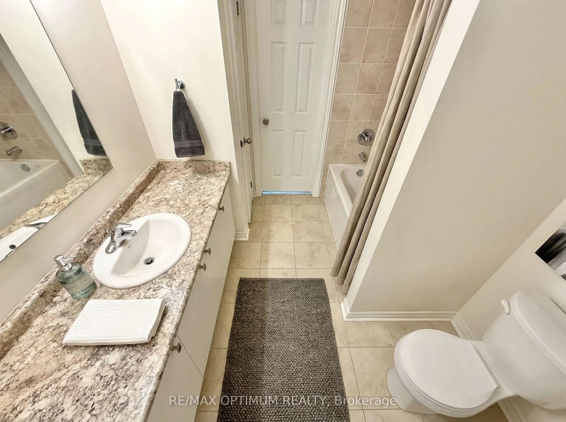Photo 28 of 953 Black Cherry Drive NE, Oshawa, Taunton — HOMEH