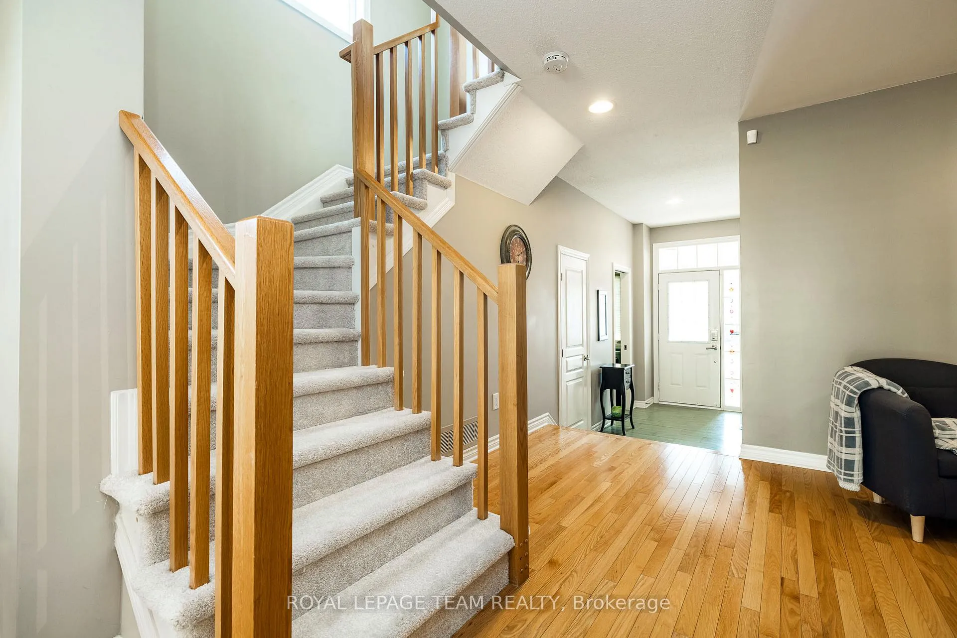 Photo 16 of 542 Remnor Avenue, Ottawa, Kanata - Kanata Lakes/Heritage Hills — HOMEH