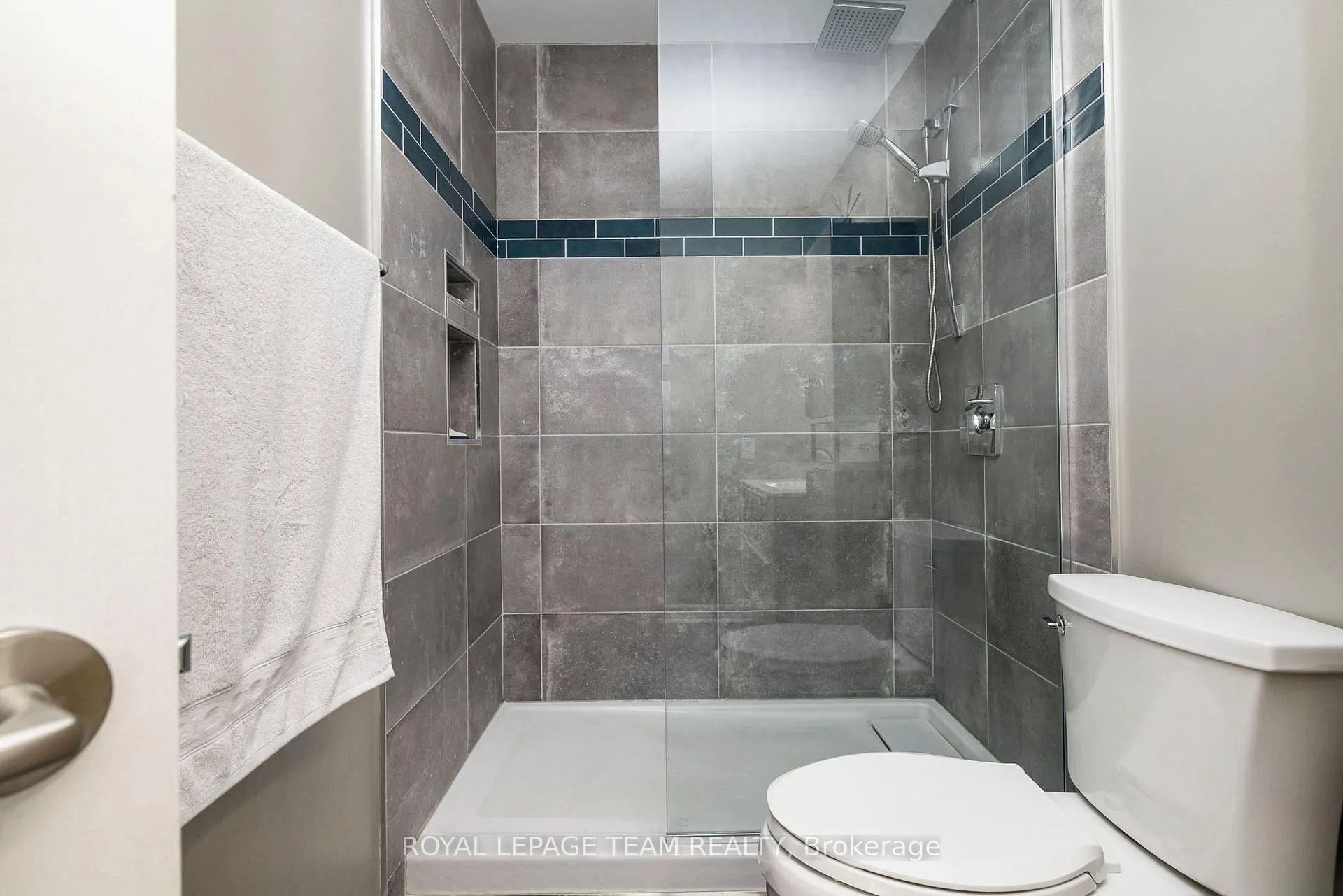 Photo 27 of 542 Remnor Avenue, Ottawa, Kanata - Kanata Lakes/Heritage Hills — HOMEH