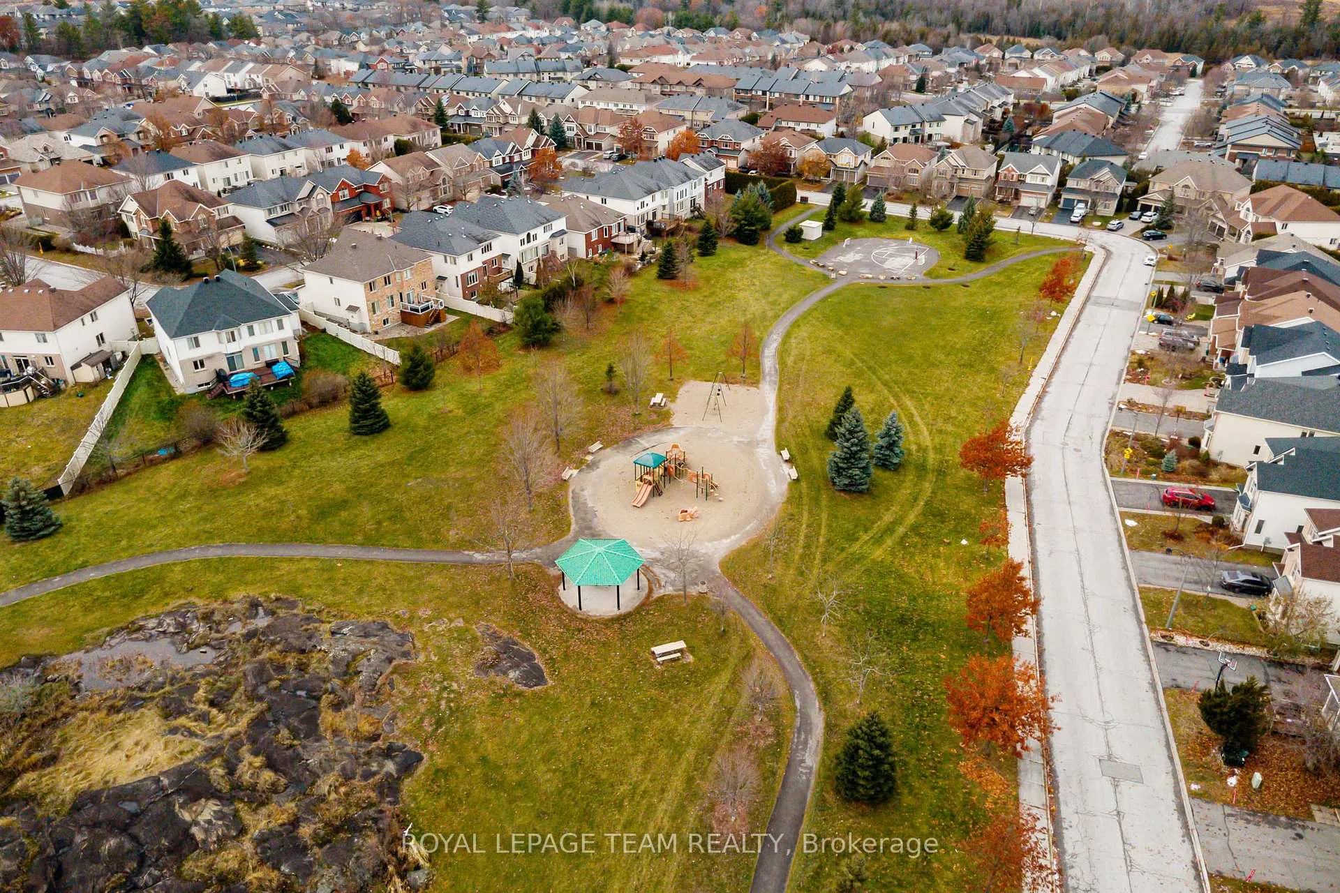 Photo 47 of 542 Remnor Avenue, Ottawa, Kanata - Kanata Lakes/Heritage Hills — HOMEH