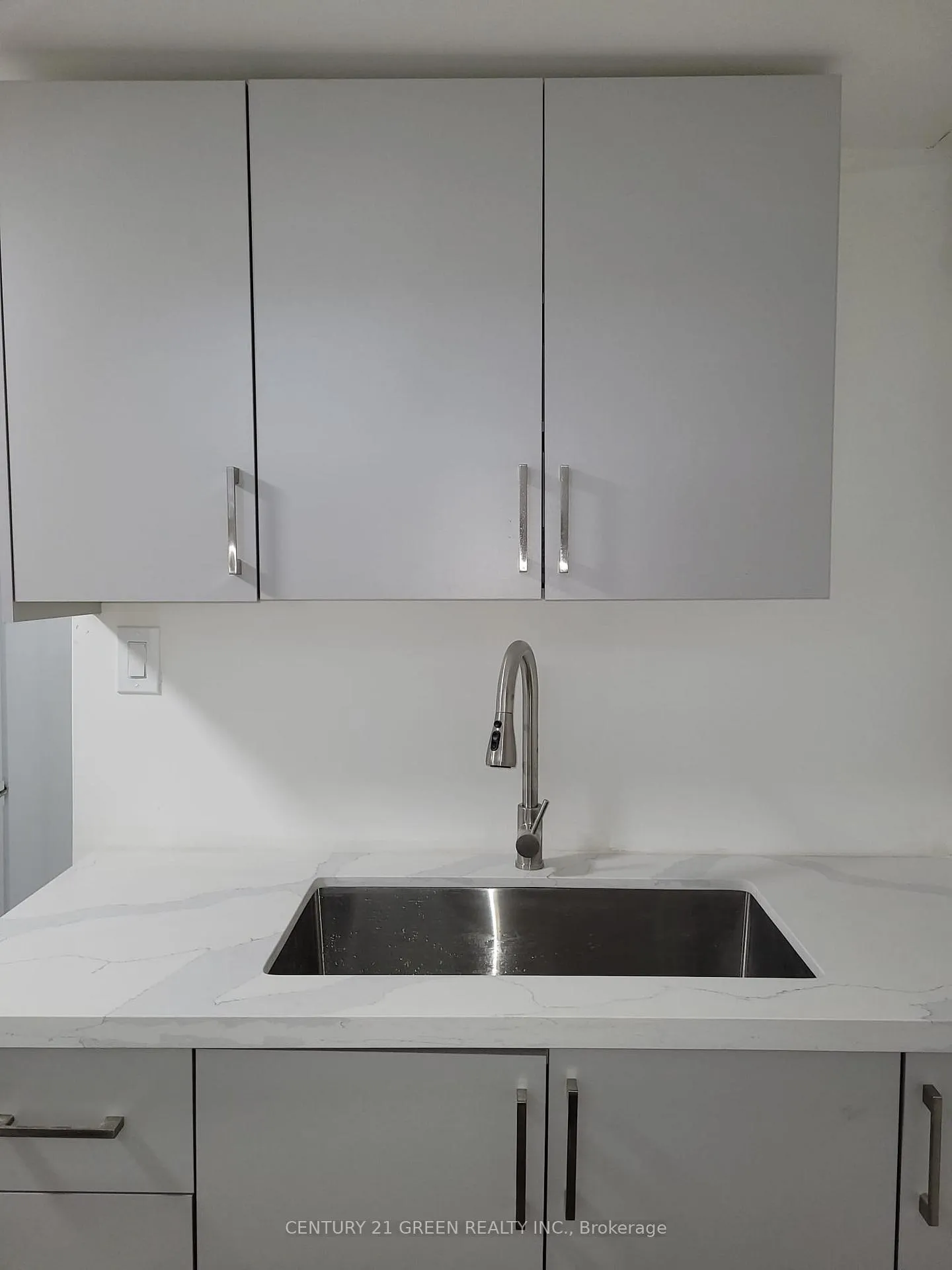 Photo 4 of Unit (Basement), 23 Habitat Square, Brampton, Central Park — HOMEH