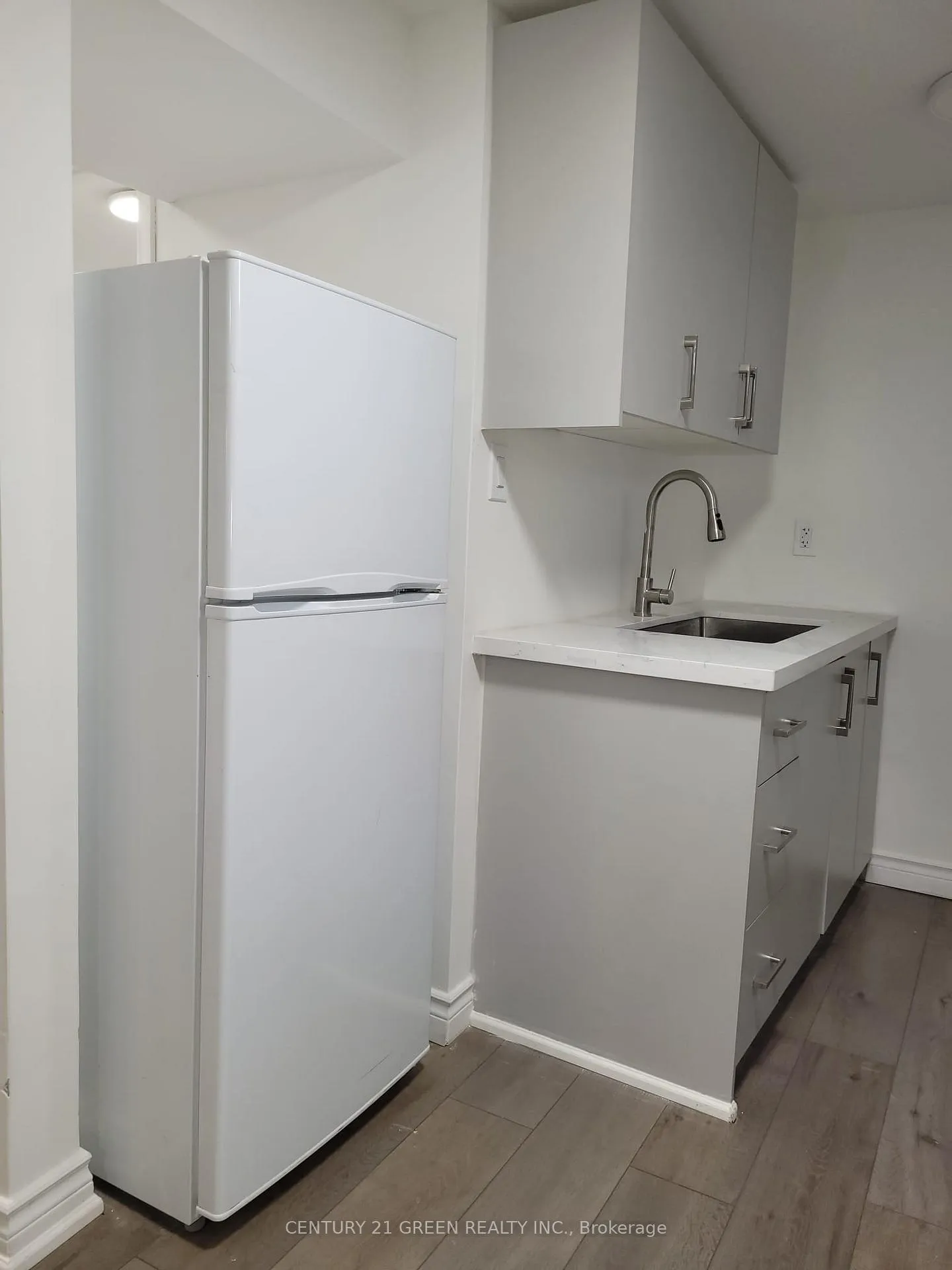 Photo 6 of Unit (Basement), 23 Habitat Square, Brampton, Central Park — HOMEH