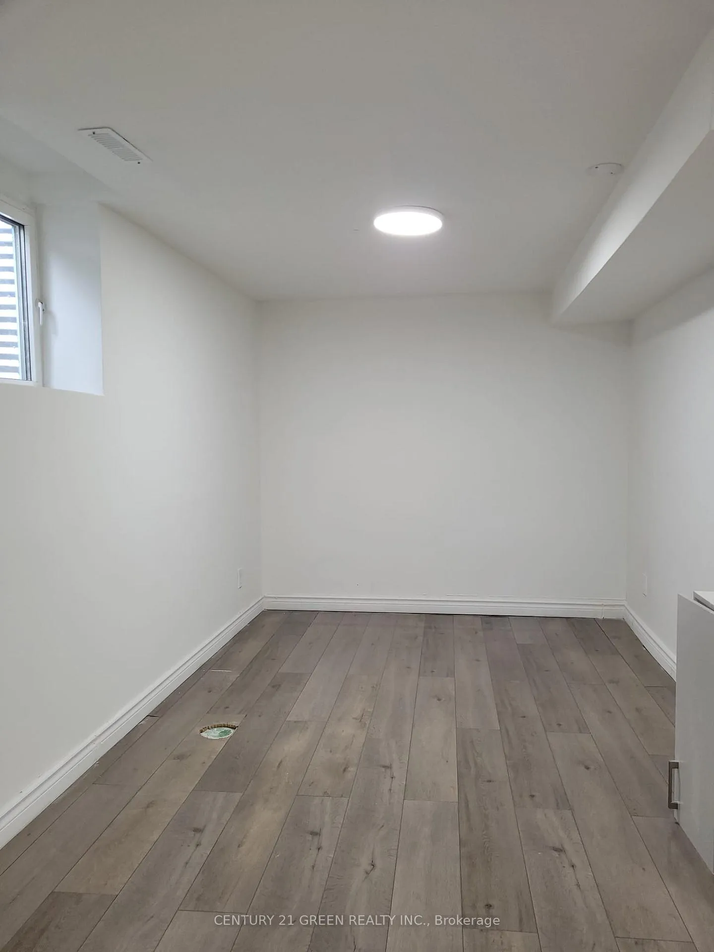 Photo 9 of Unit (Basement), 23 Habitat Square, Brampton, Central Park — HOMEH