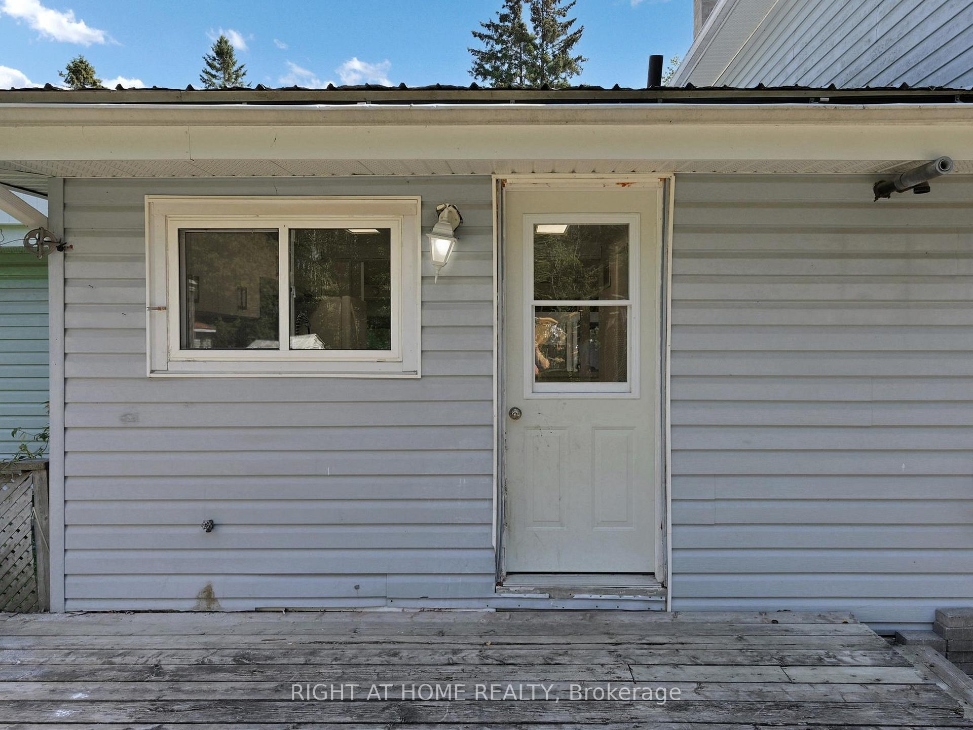 Photo 33 of 822 Pine Avenue, Innisfil, Lefroy — HOMEH