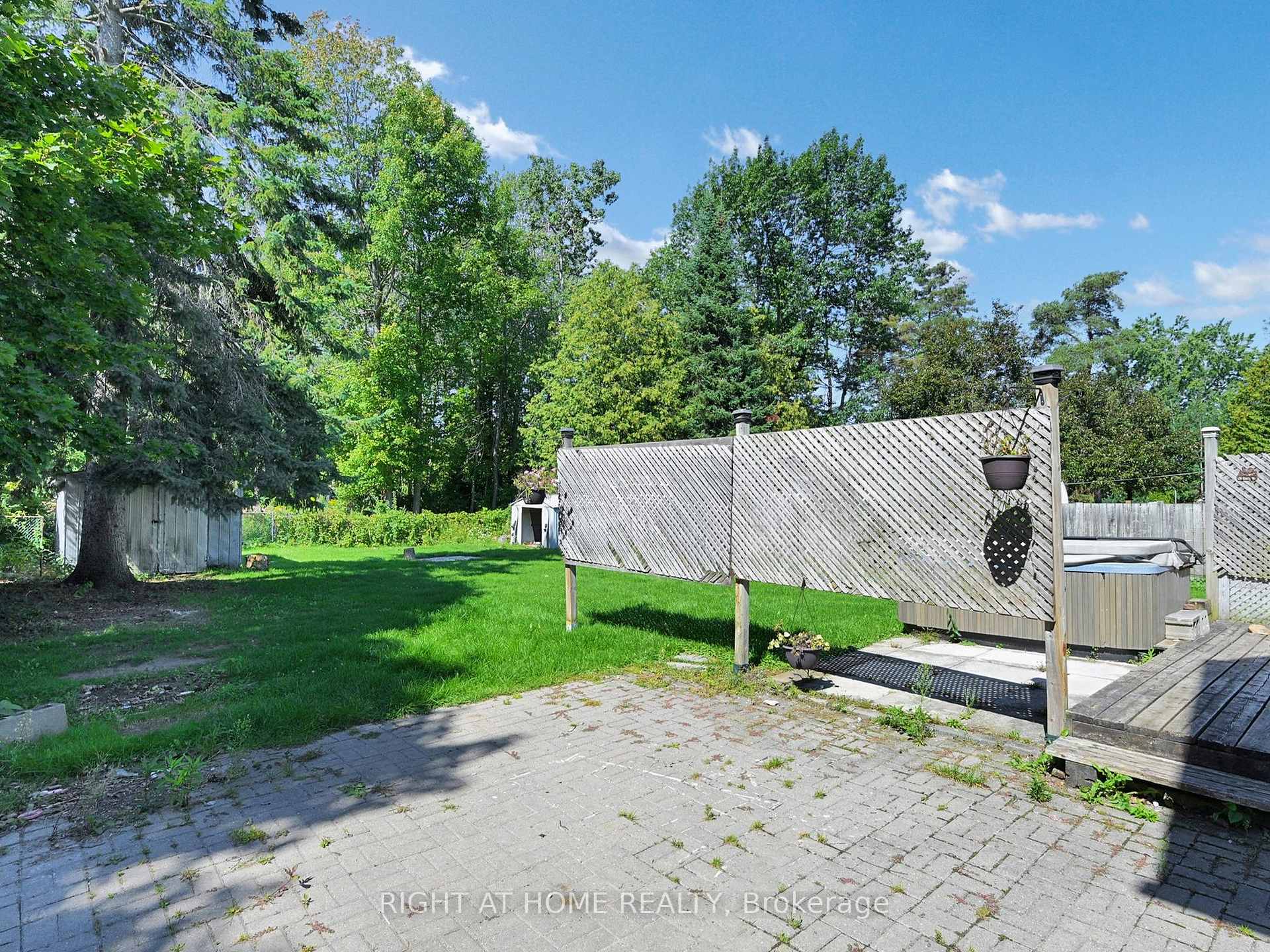 Photo 36 of 822 Pine Avenue, Innisfil, Lefroy — HOMEH