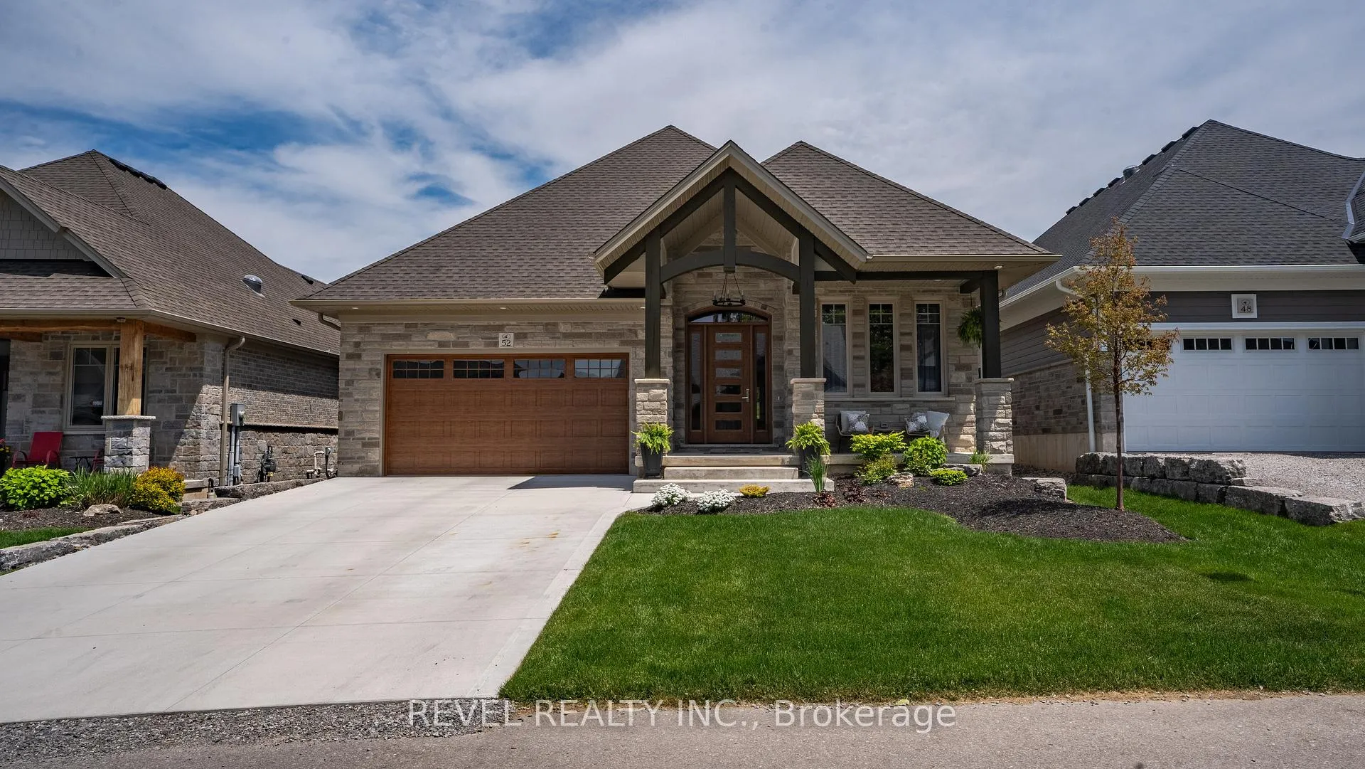 Photo 1 of 52 Beechnut Lane, Norfolk, Port Dover — HOMEH