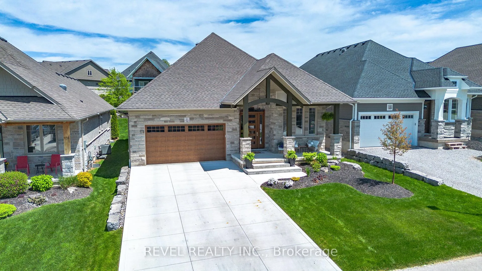 Photo 3 of 52 Beechnut Lane, Norfolk, Port Dover — HOMEH