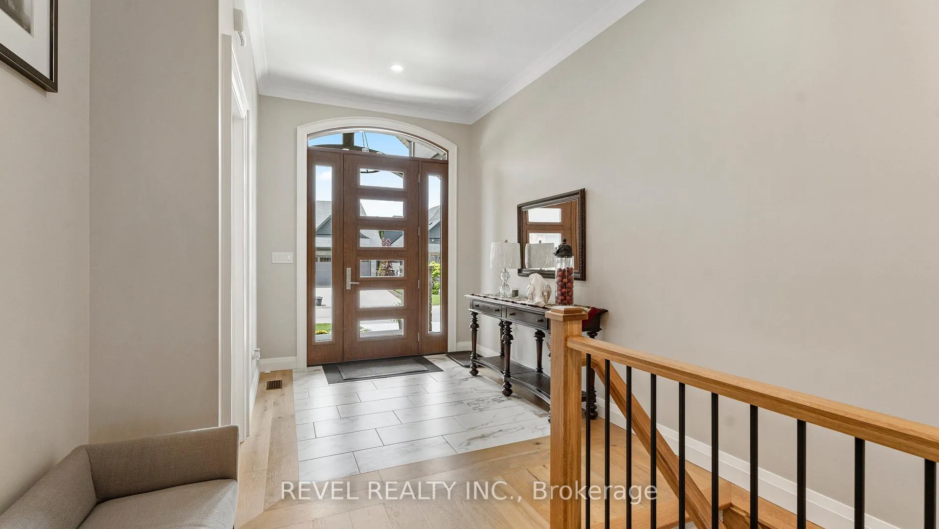 Photo 7 of 52 Beechnut Lane, Norfolk, Port Dover — HOMEH