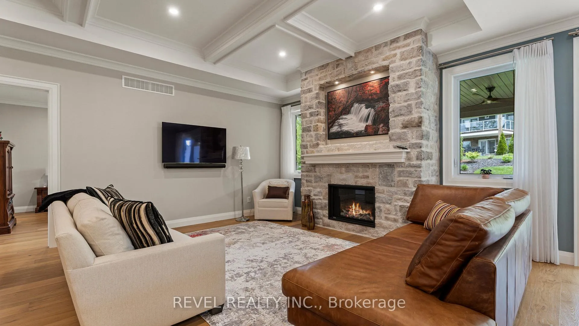 Photo 16 of 52 Beechnut Lane, Norfolk, Port Dover — HOMEH