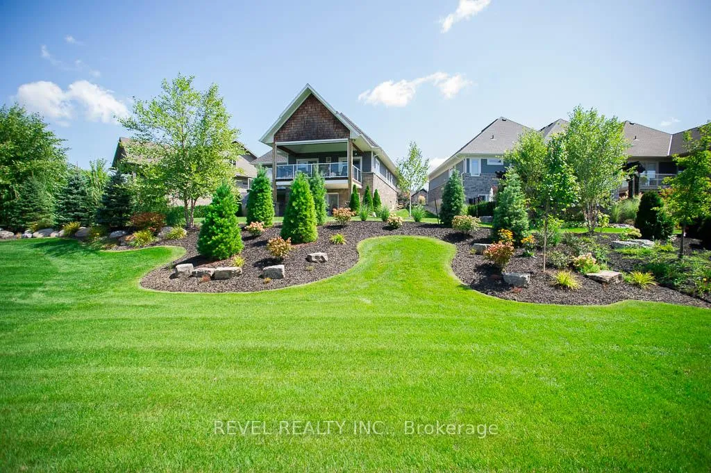 Photo 41 of 52 Beechnut Lane, Norfolk, Port Dover — HOMEH